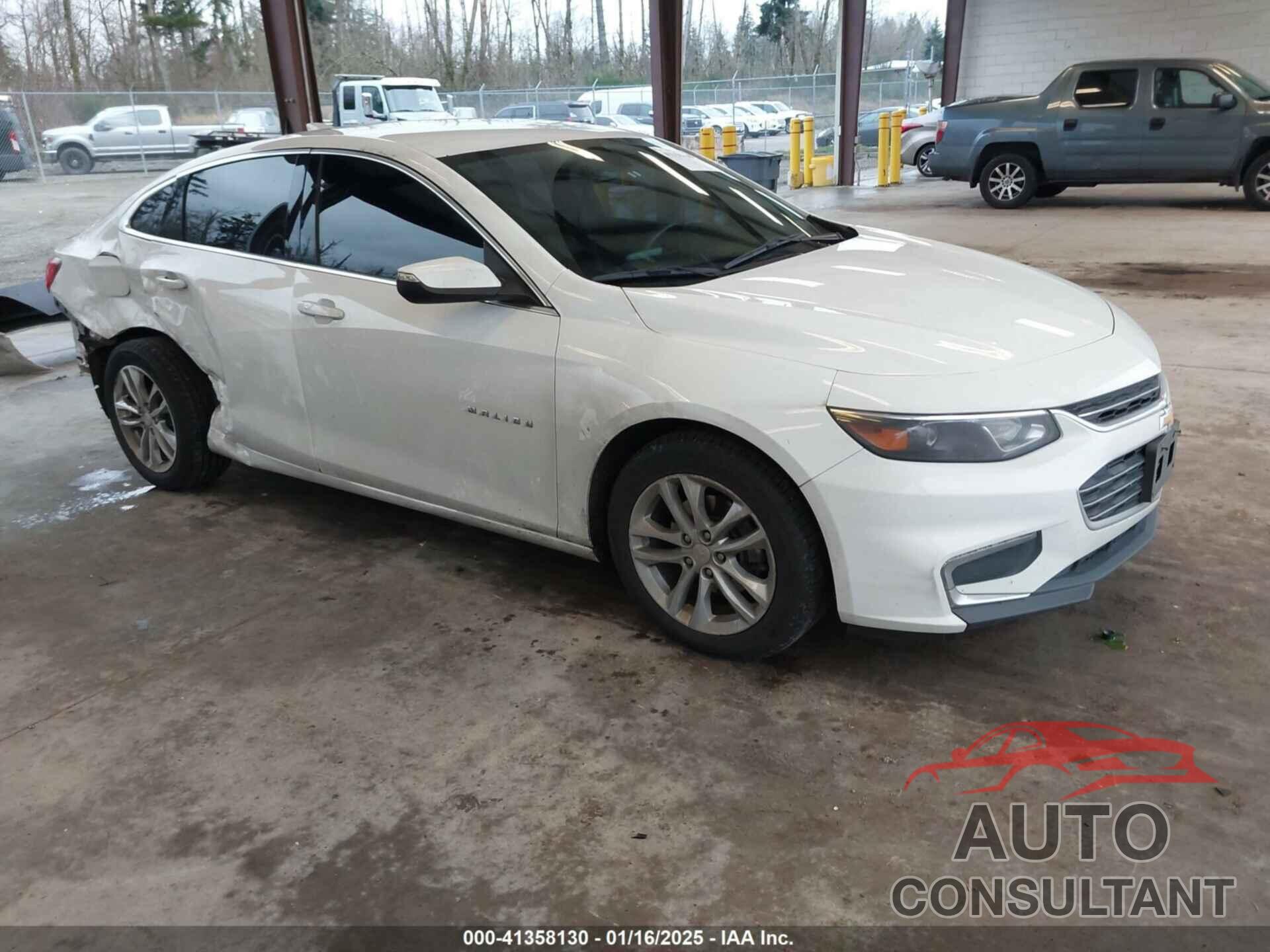 CHEVROLET MALIBU 2017 - 1G1ZE5ST5HF189890
