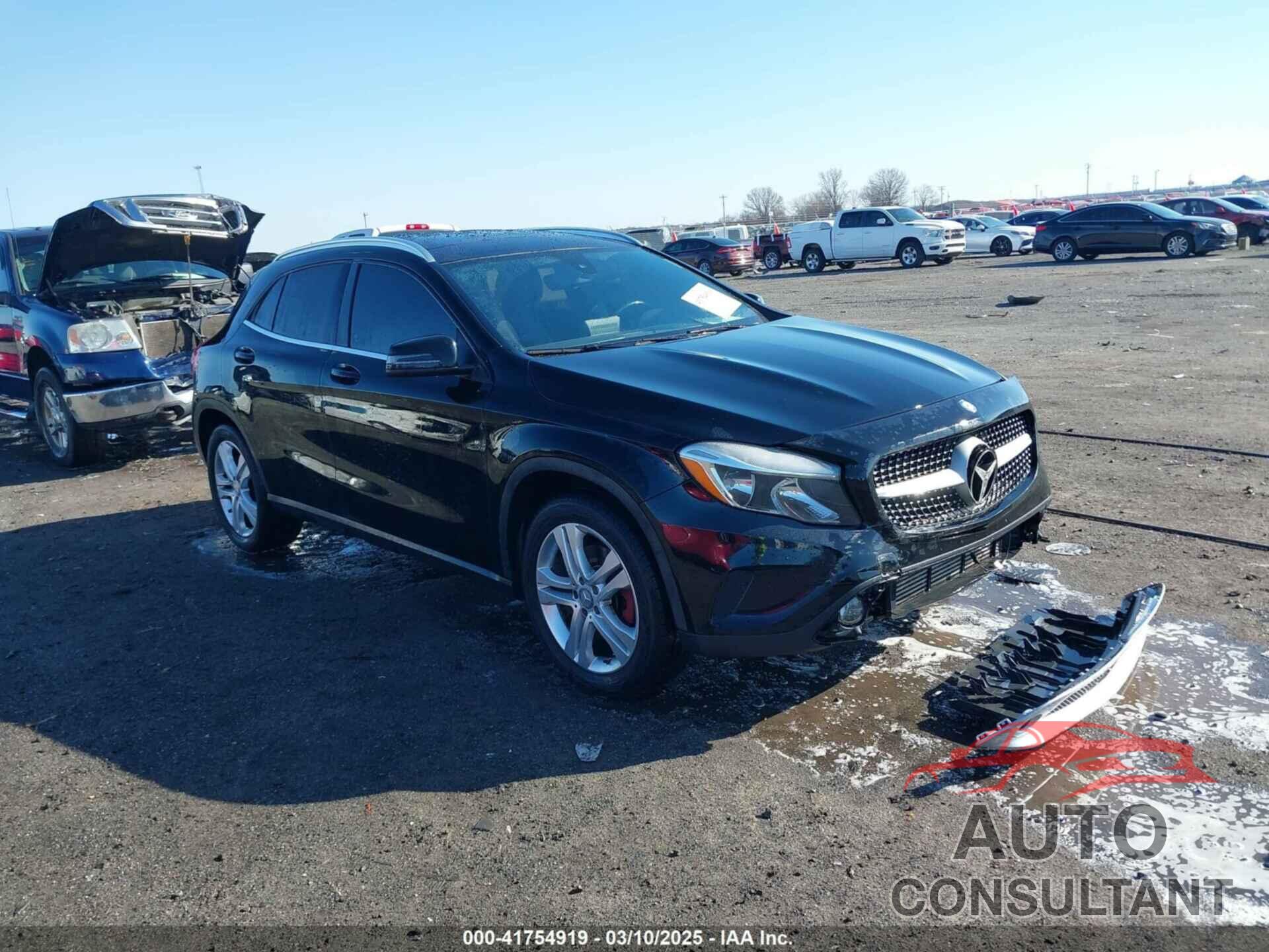 MERCEDES-BENZ GLA 250 2016 - WDCTG4EB7GJ220065