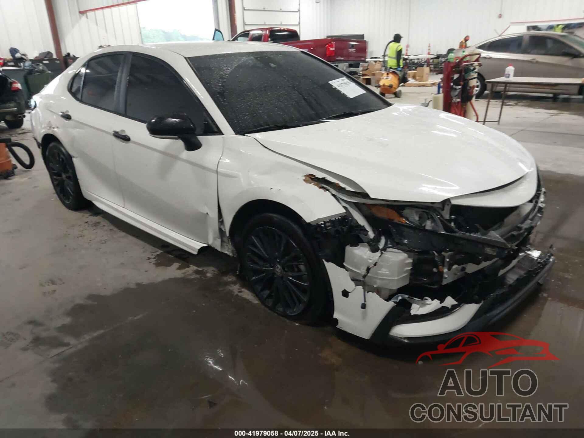 TOYOTA CAMRY 2021 - 4T1T11AK7MU424186