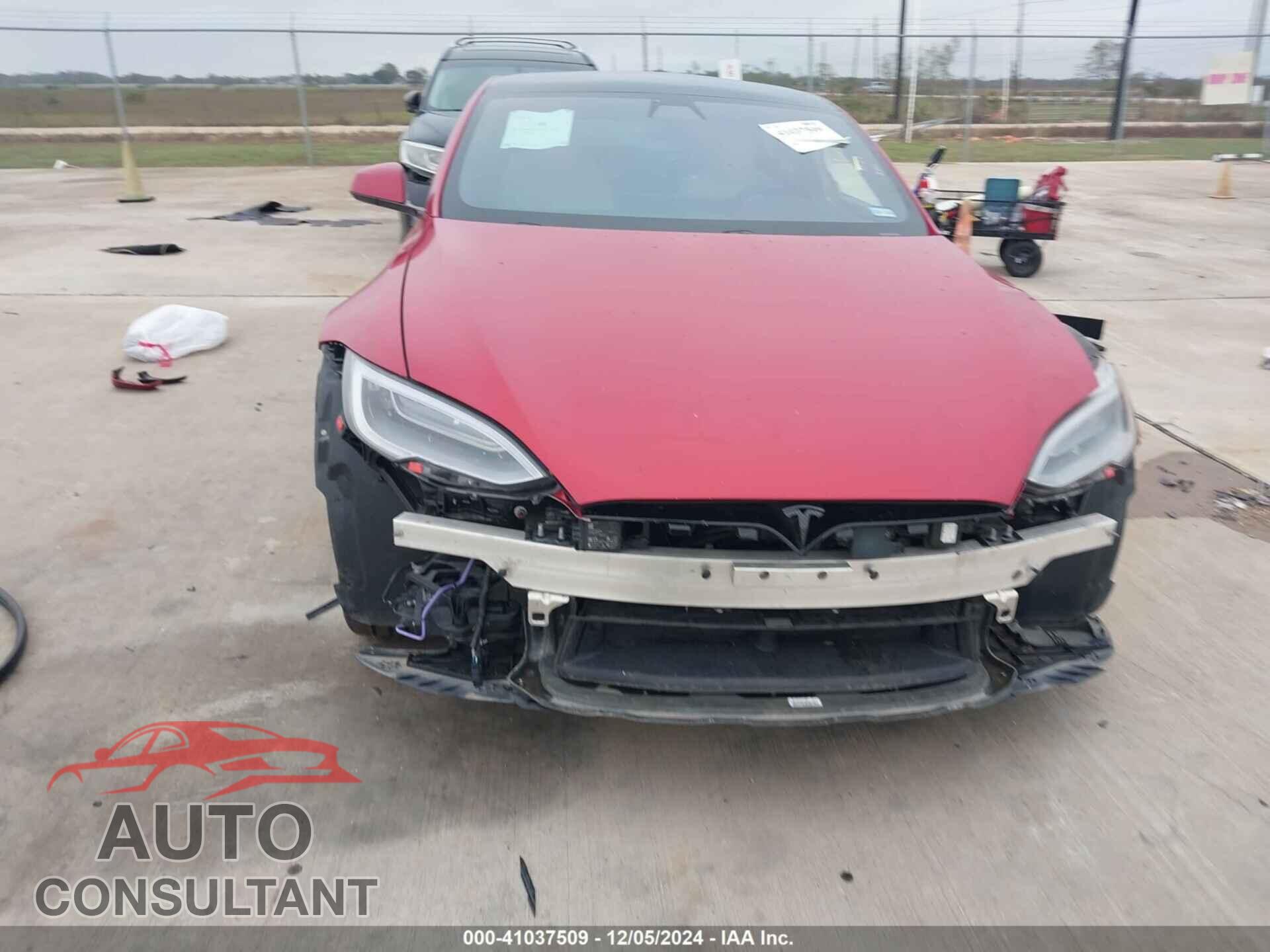 TESLA MODEL S 2021 - 5YJSA1E69MF438080