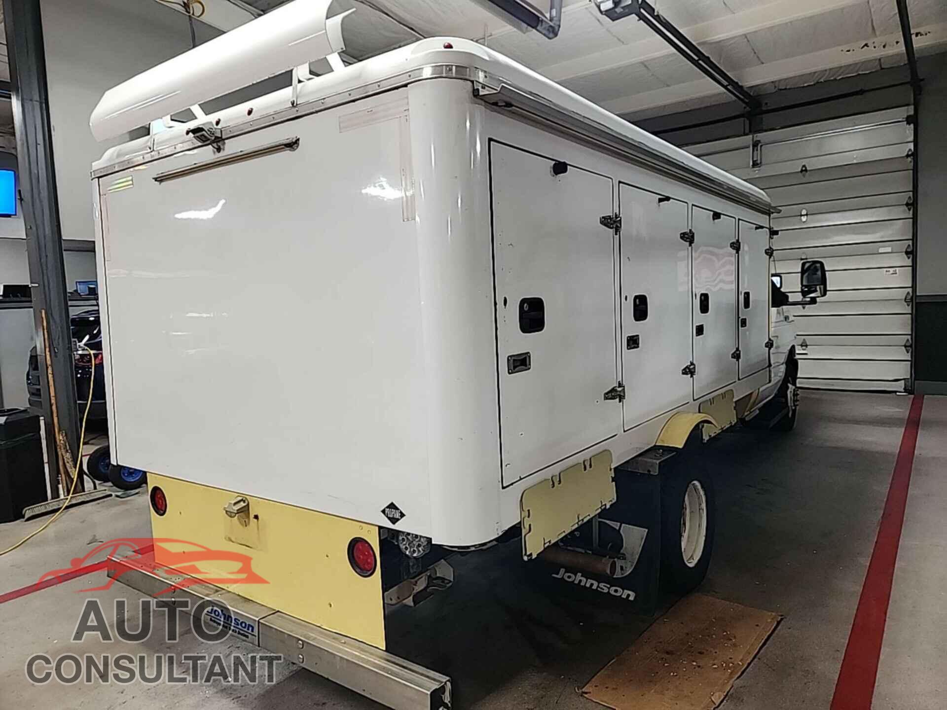 FORD E-450 CUTAWAY 2018 - 1FDXE4FS7JDC25036