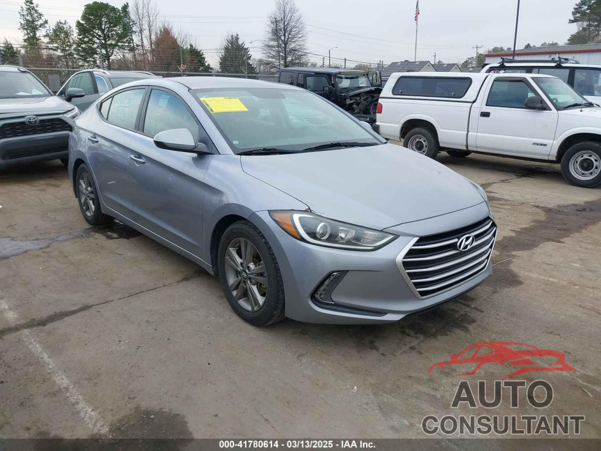 HYUNDAI ELANTRA 2017 - 5NPD84LFXHH035225