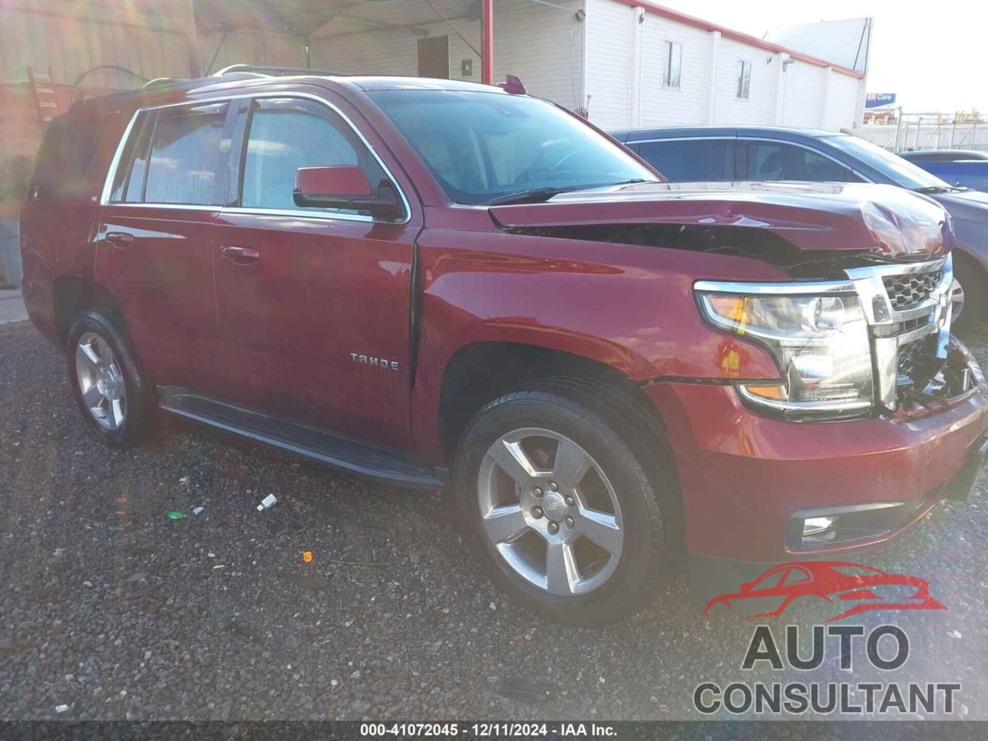 CHEVROLET TAHOE 2017 - 1GNSKBKC8HR327184