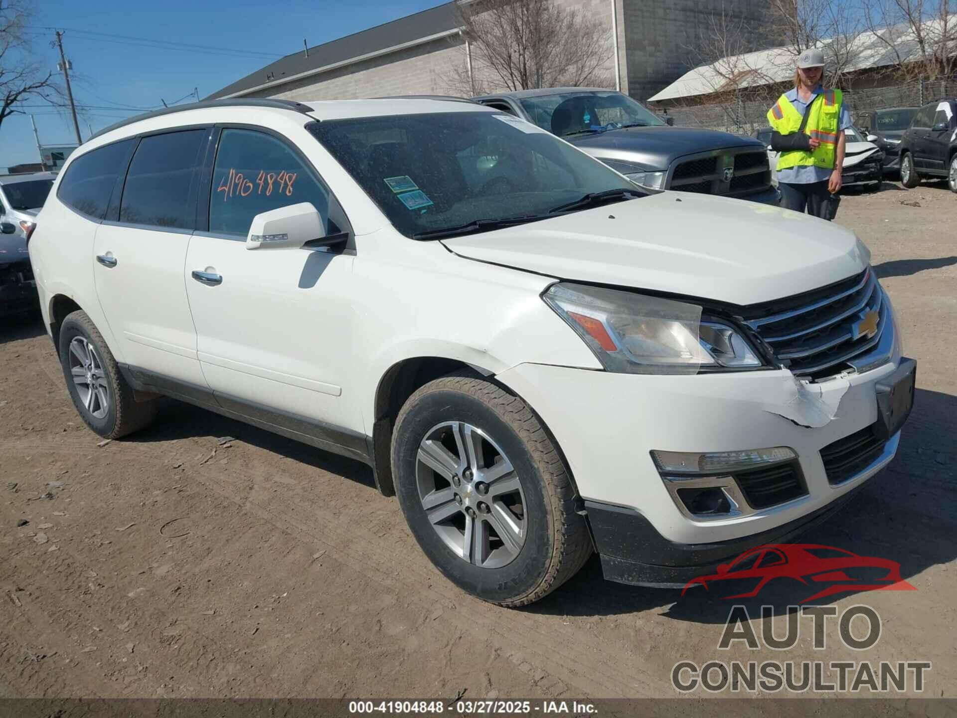 CHEVROLET TRAVERSE 2015 - 1GNKRGKD1FJ170059
