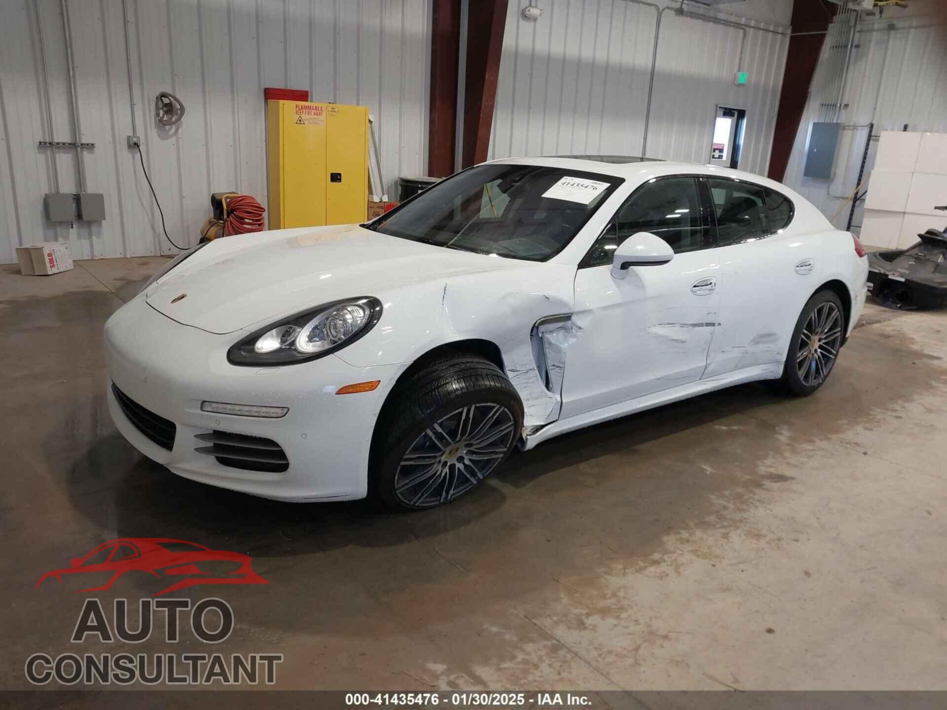 PORSCHE PANAMERA 2016 - WP0AA2A71GL000087