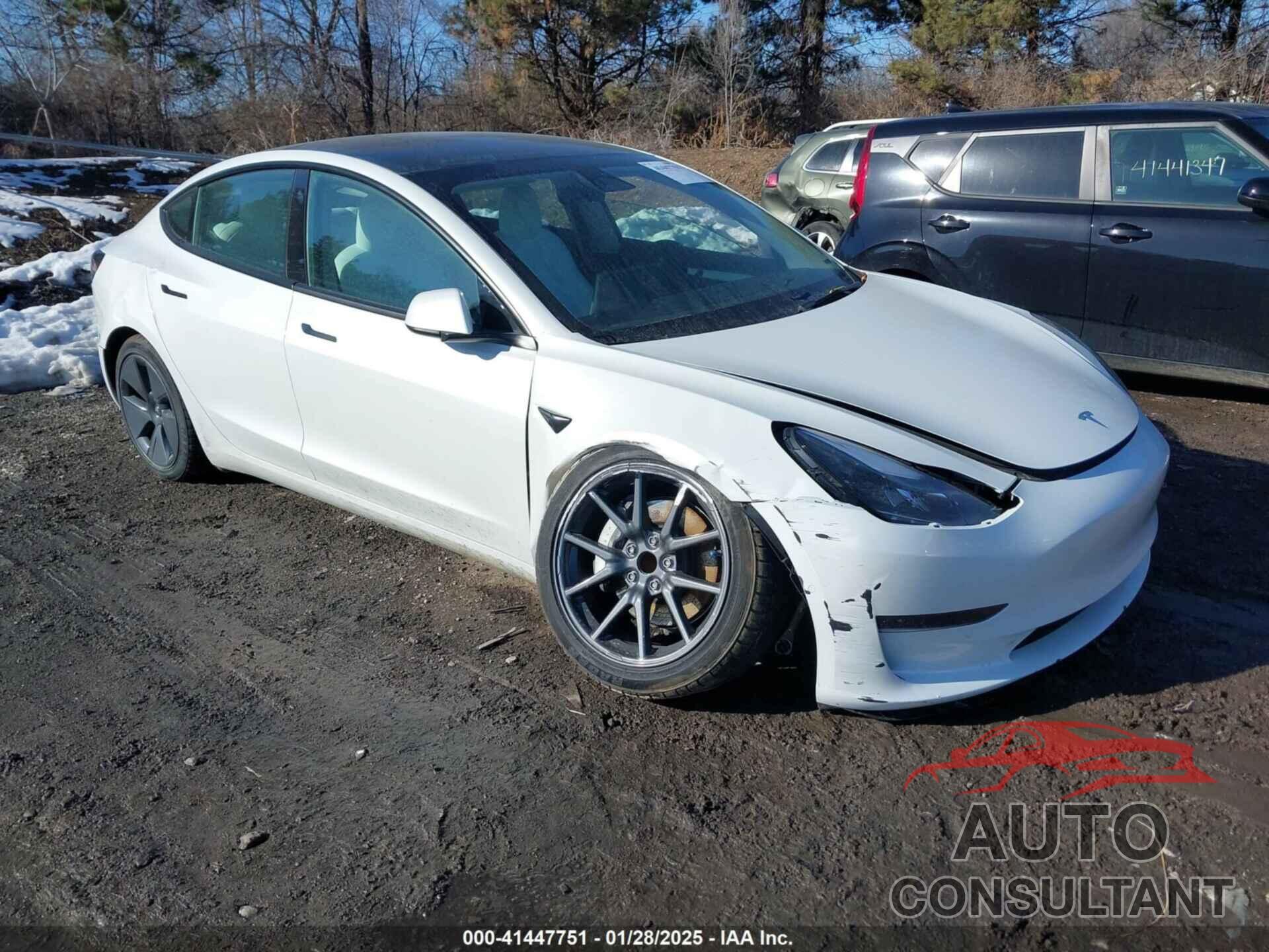 TESLA MODEL 3 2022 - 5YJ3E1EA9NF318083