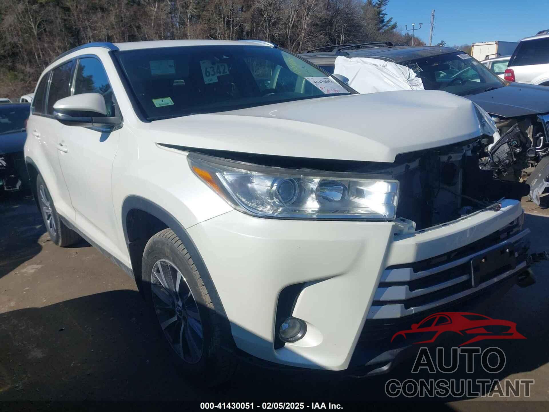 TOYOTA HIGHLANDER 2019 - 5TDJZRFH1KS922403