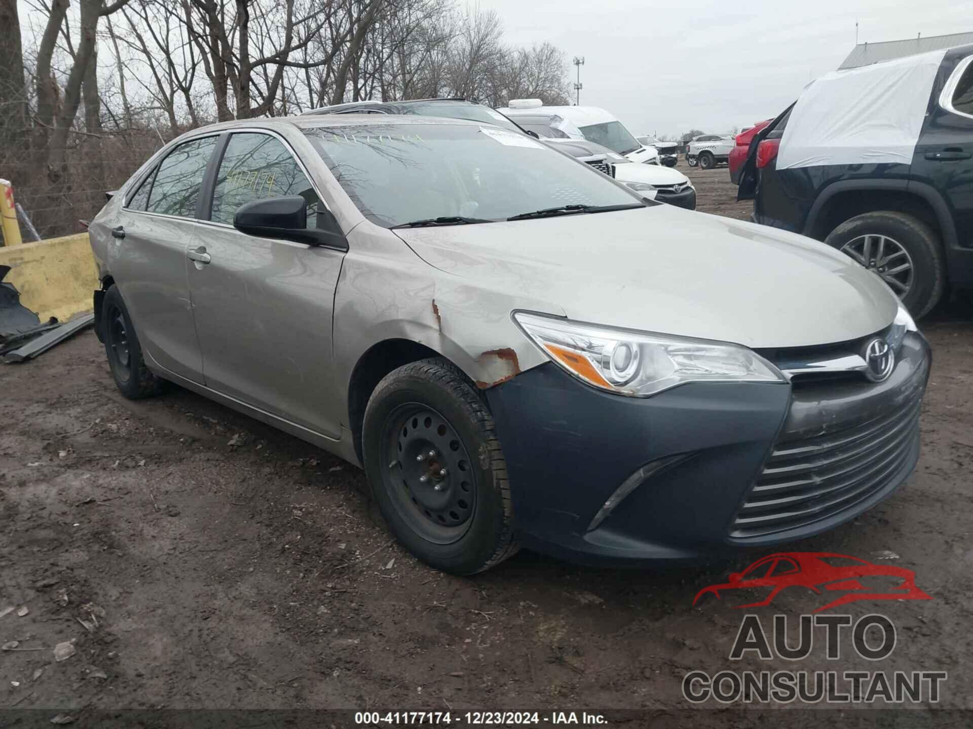 TOYOTA CAMRY 2016 - 4T4BF1FK6GR577626