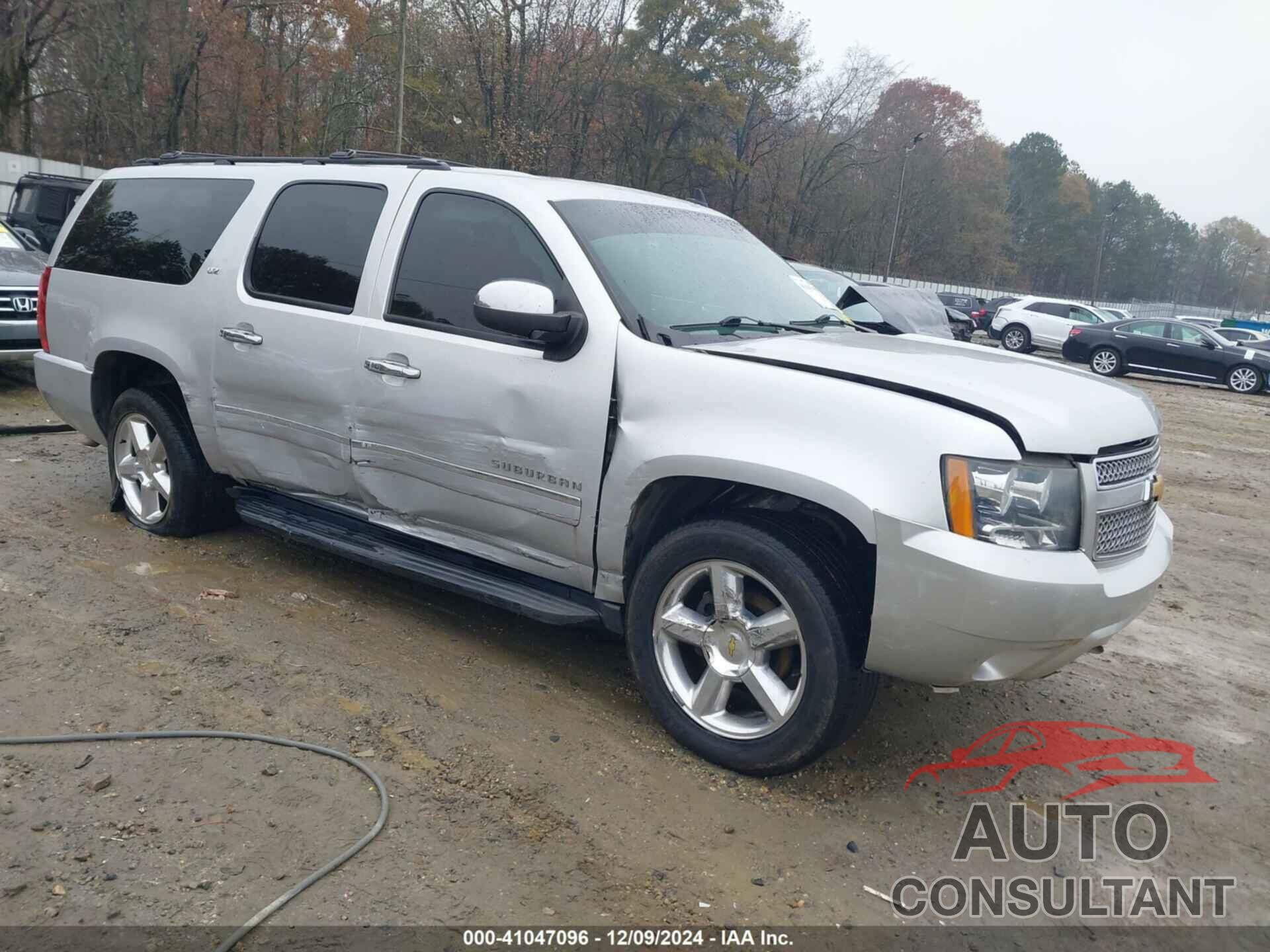 CHEVROLET SUBURBAN 1500 2014 - 1GNSCKE05ER173446