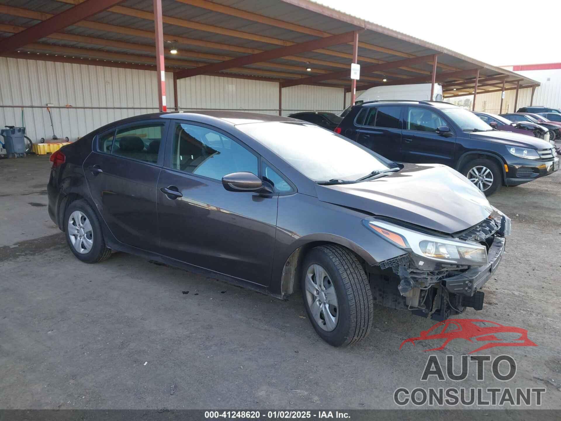 KIA FORTE 2018 - 3KPFL4A72JE164802