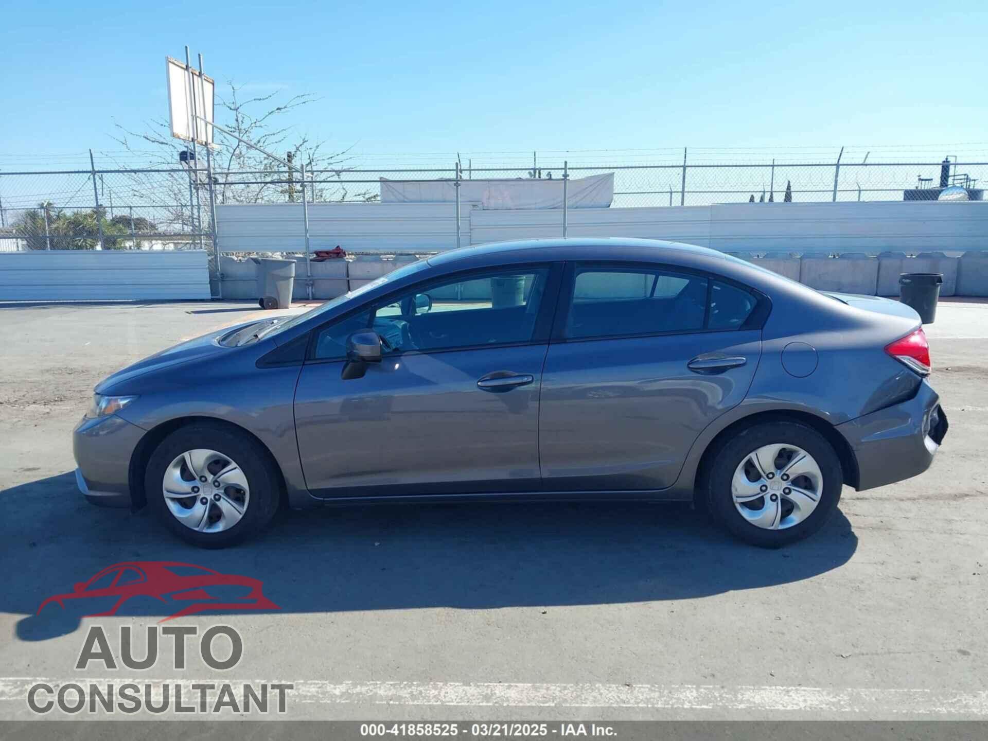 HONDA CIVIC 2015 - 2HGFB2F50FH565468