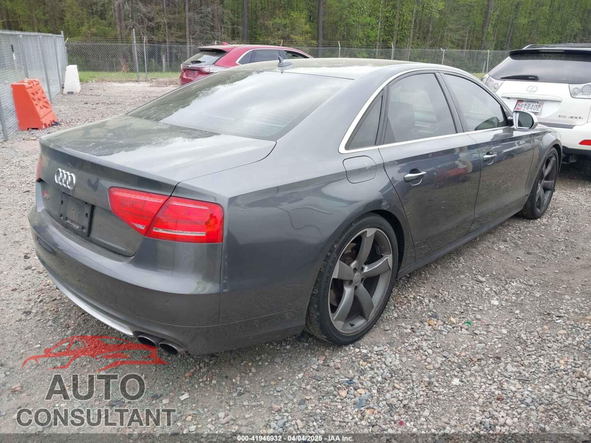 AUDI S8 2013 - WAUD2AFD1DN030416