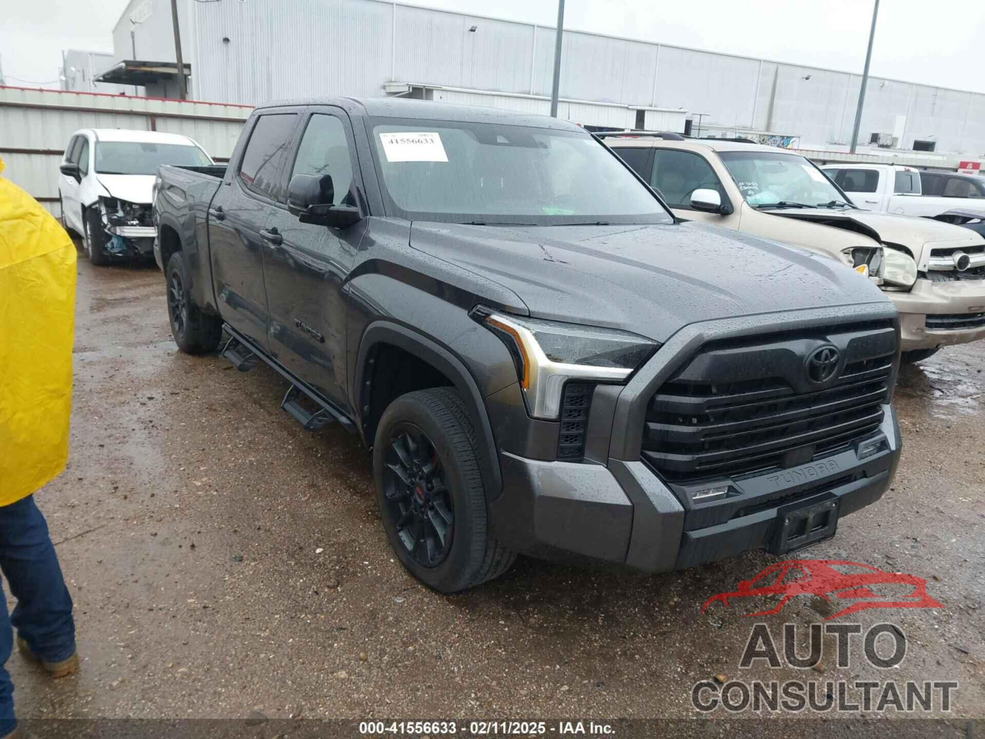 TOYOTA TUNDRA 2023 - 5TFLA5EC8PX011257