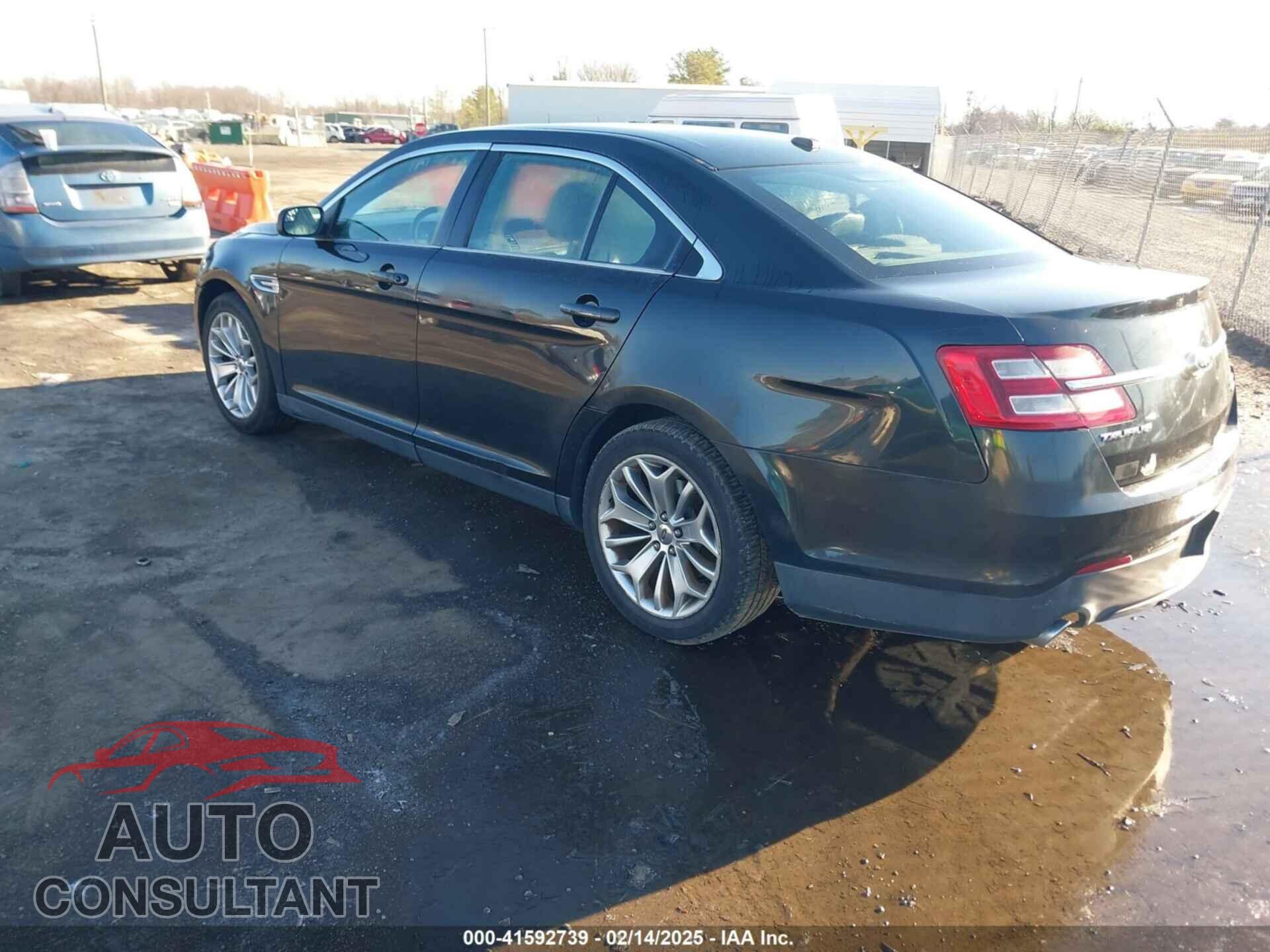FORD TAURUS 2014 - 1FAHP2F81EG111071