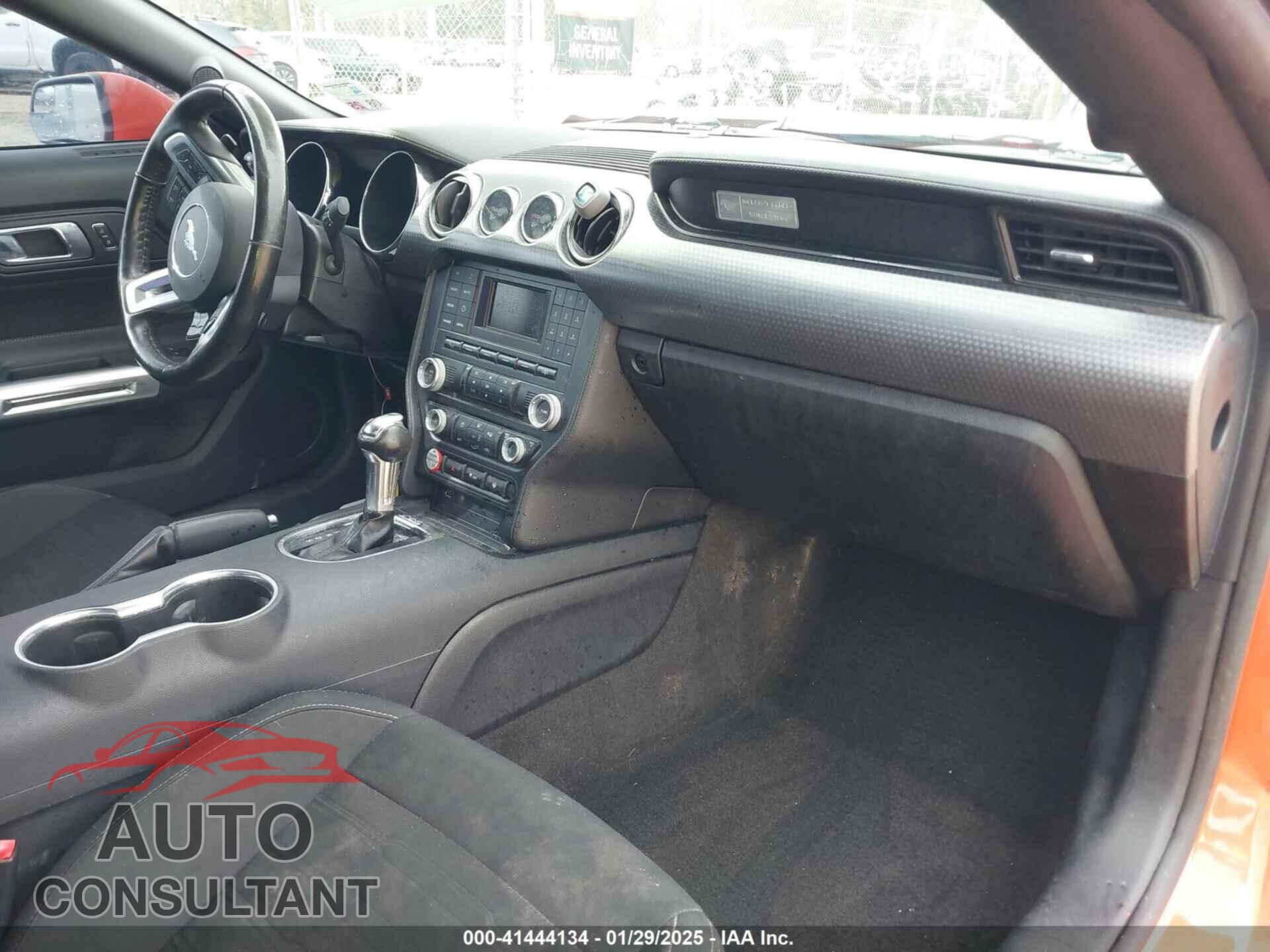 FORD MUSTANG 2015 - 1FA6P8TH0F5347268