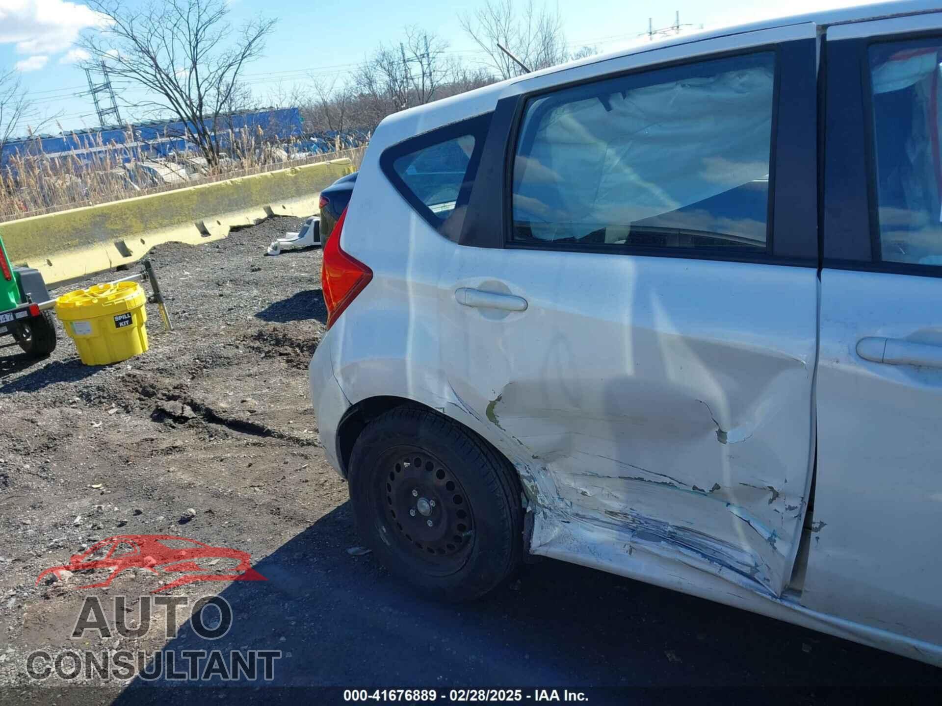 NISSAN VERSA NOTE 2015 - 3N1CE2CP5FL362150