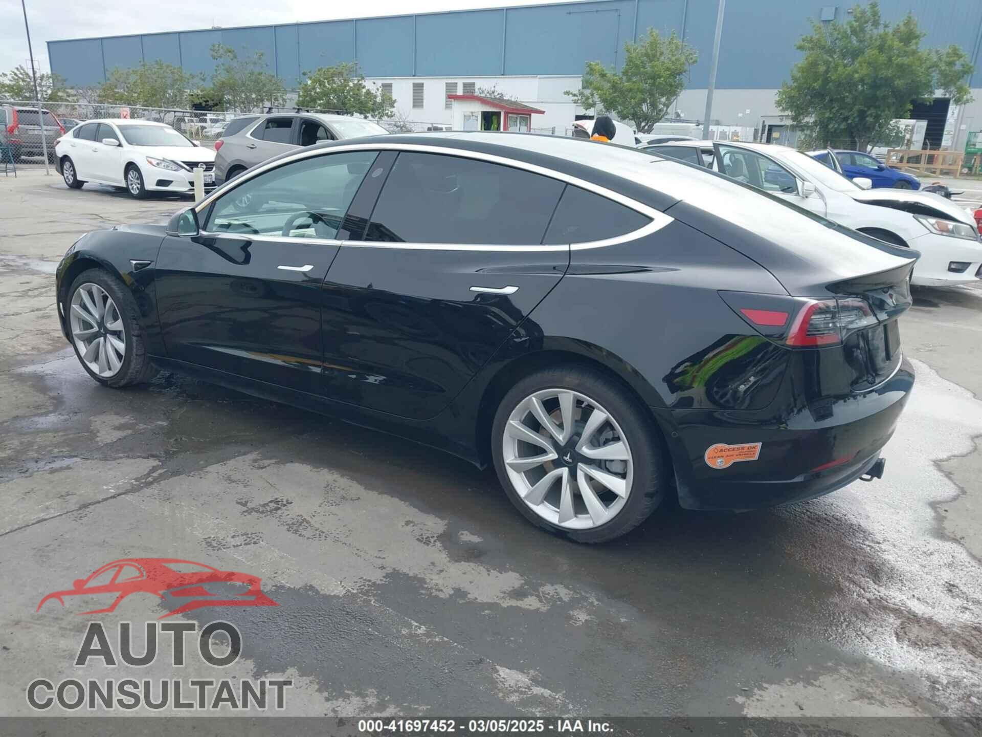 TESLA MODEL 3 2020 - 5YJ3E1EA8LF645569