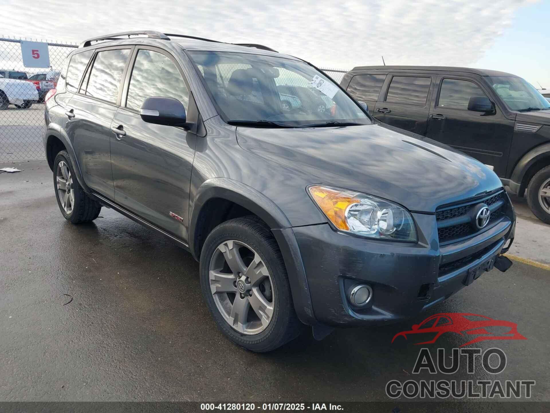 TOYOTA RAV4 2011 - JTMWF4DV3B5041377