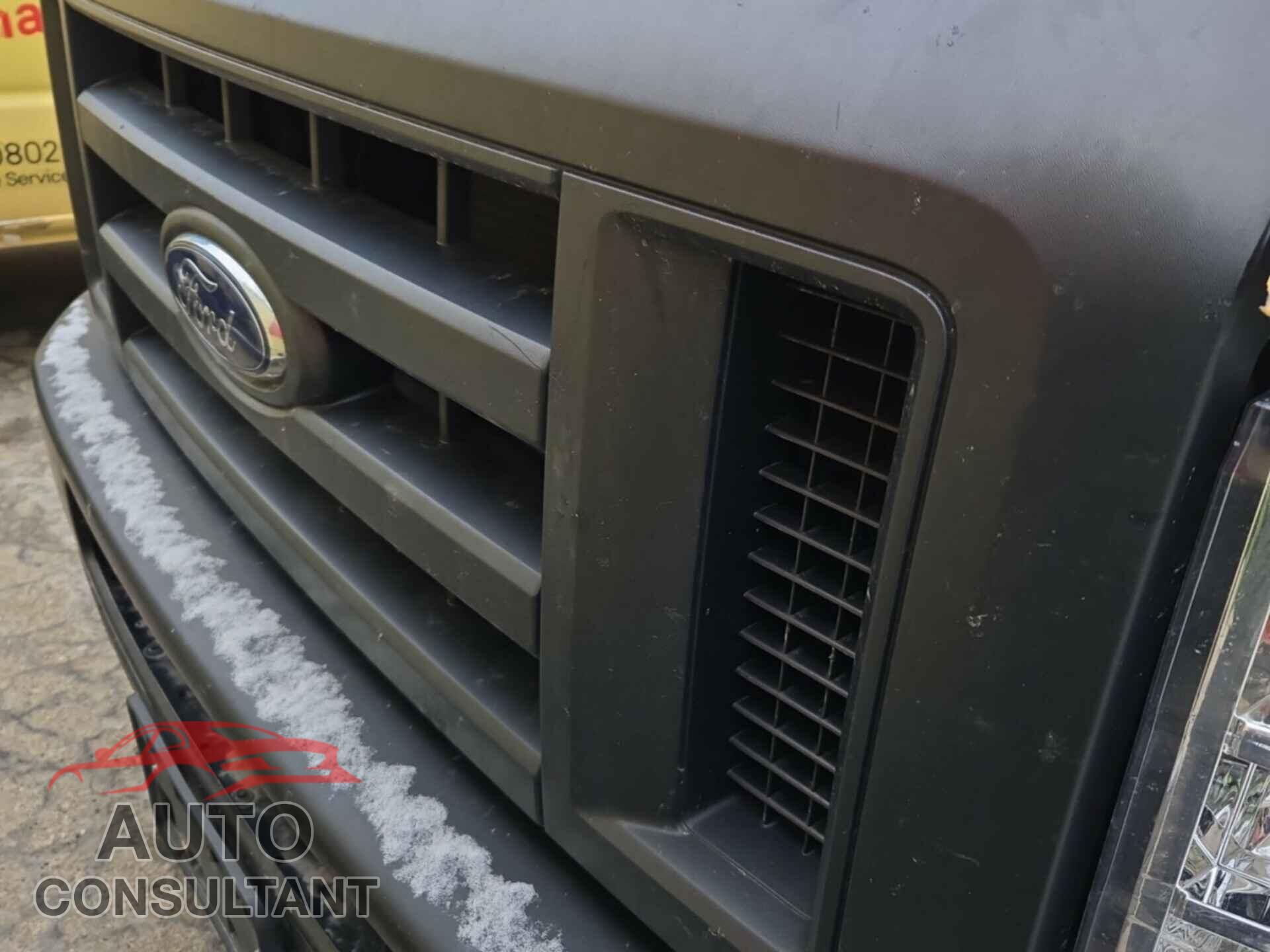 FORD ECONOLINE 2018 - 1FDXE4FS4JDC33272