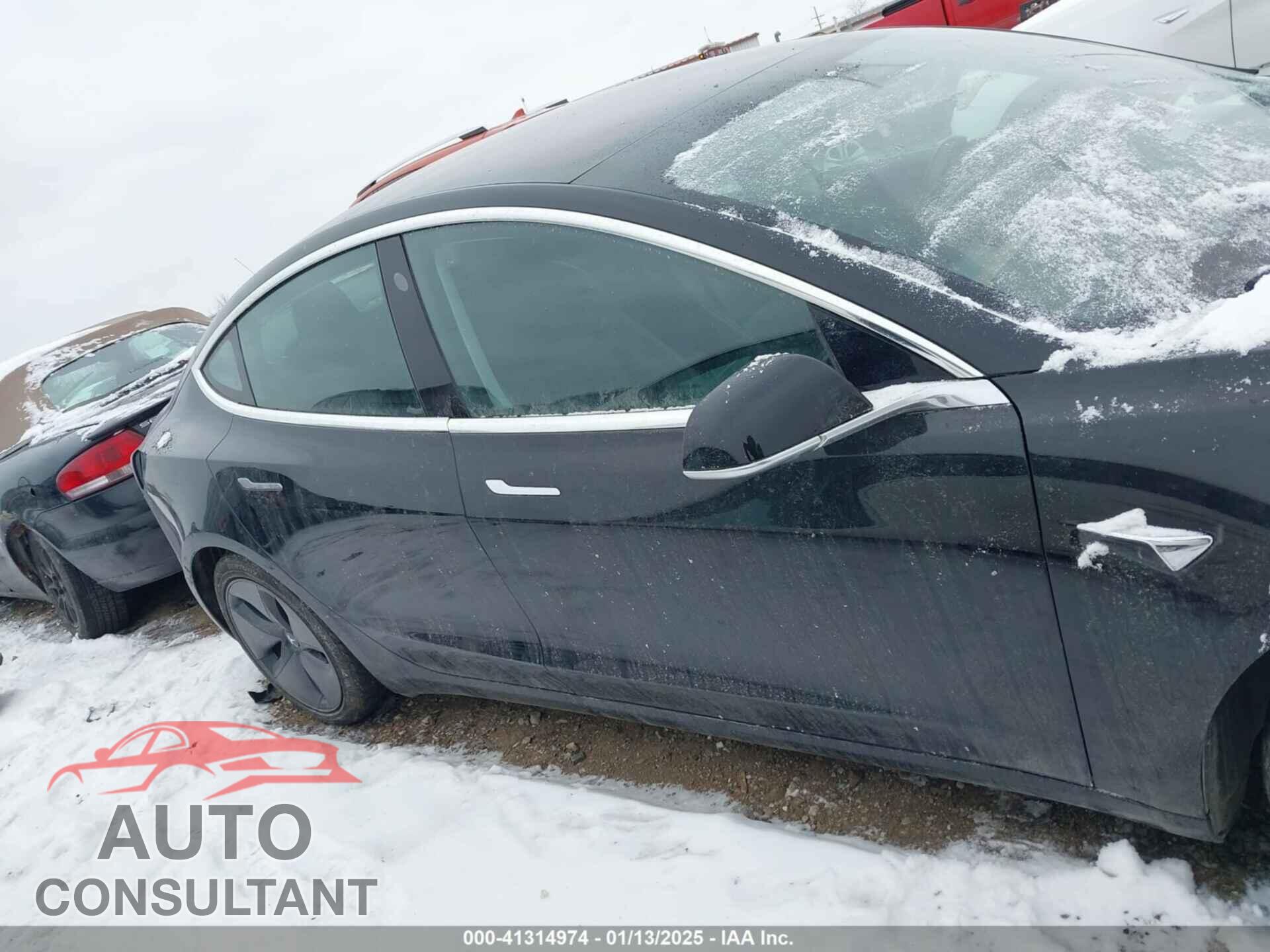 TESLA MODEL 3 2018 - 5YJ3E1EA2JF071855