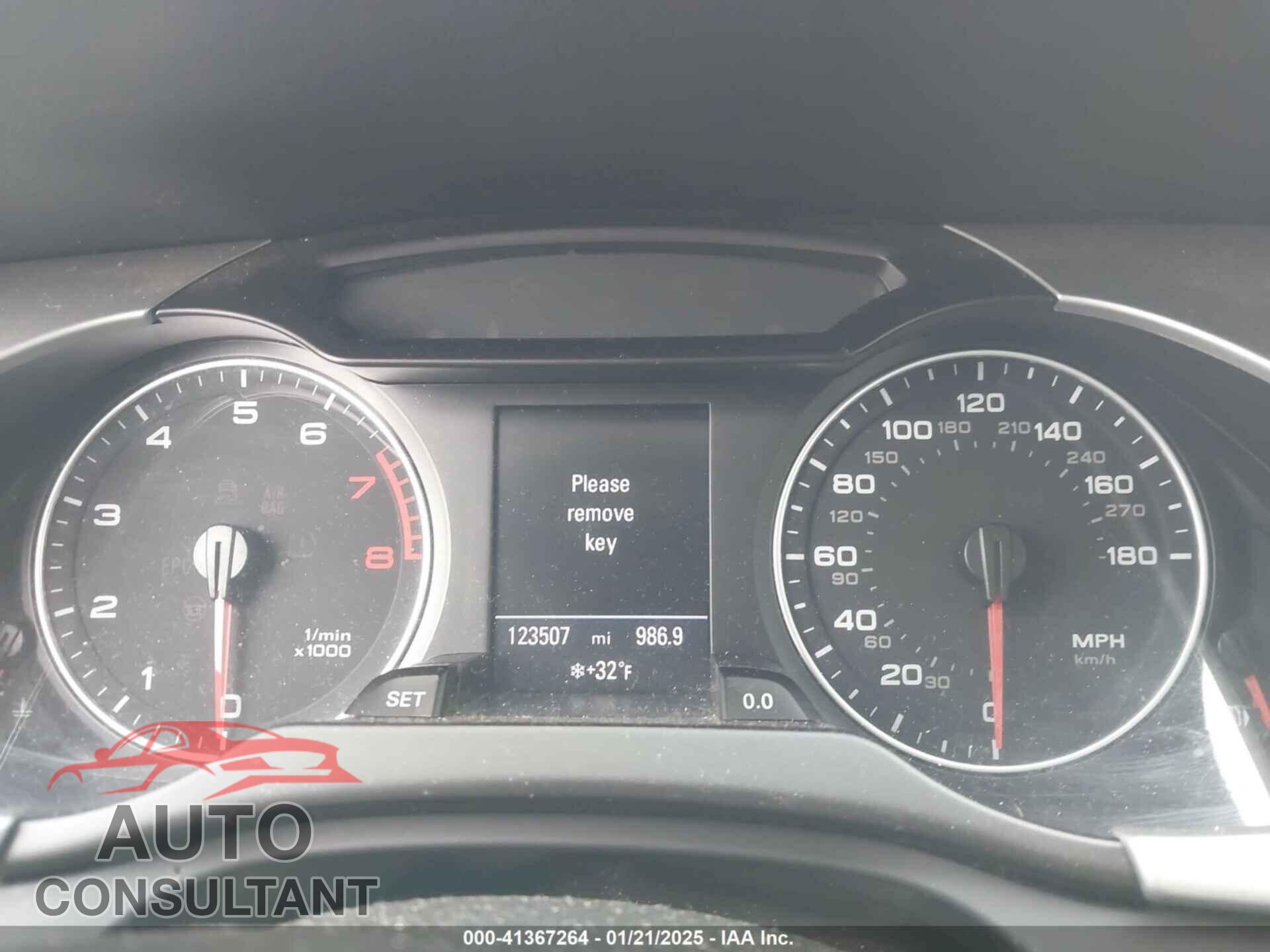 AUDI A4 2012 - WAUFFAFLXCA115748