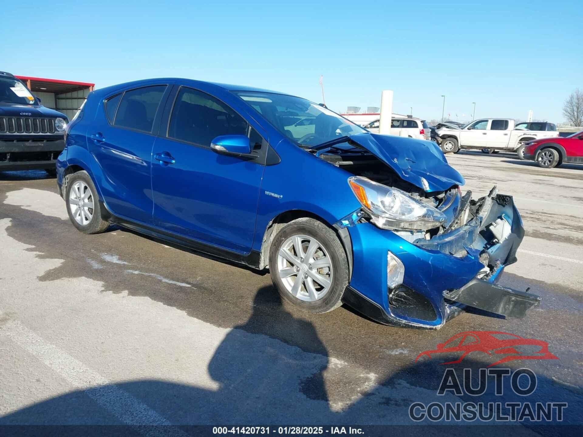 TOYOTA PRIUS C 2017 - JTDKDTB35H1594029