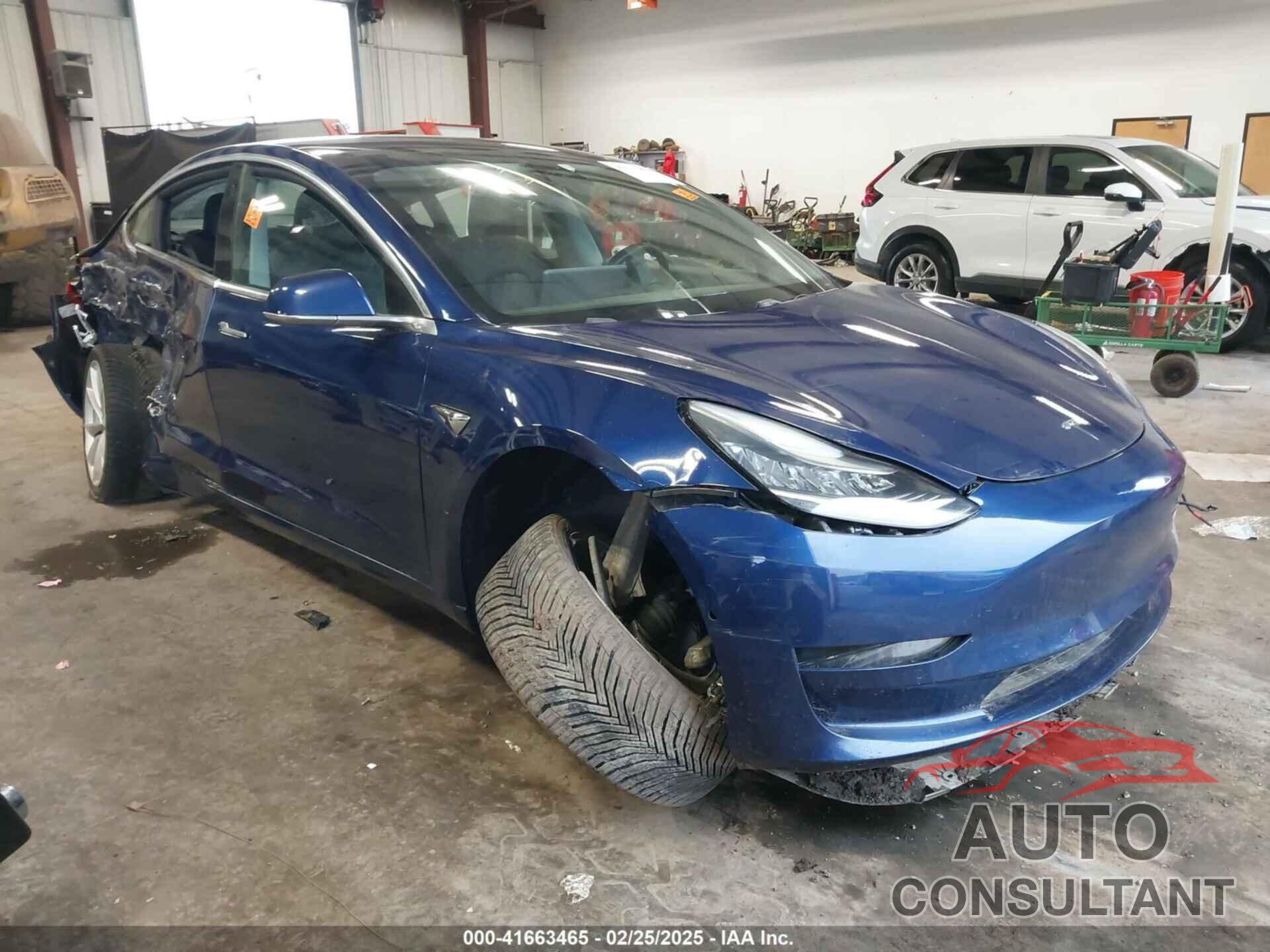 TESLA MODEL 3 2019 - 5YJ3E1EB7KF453986