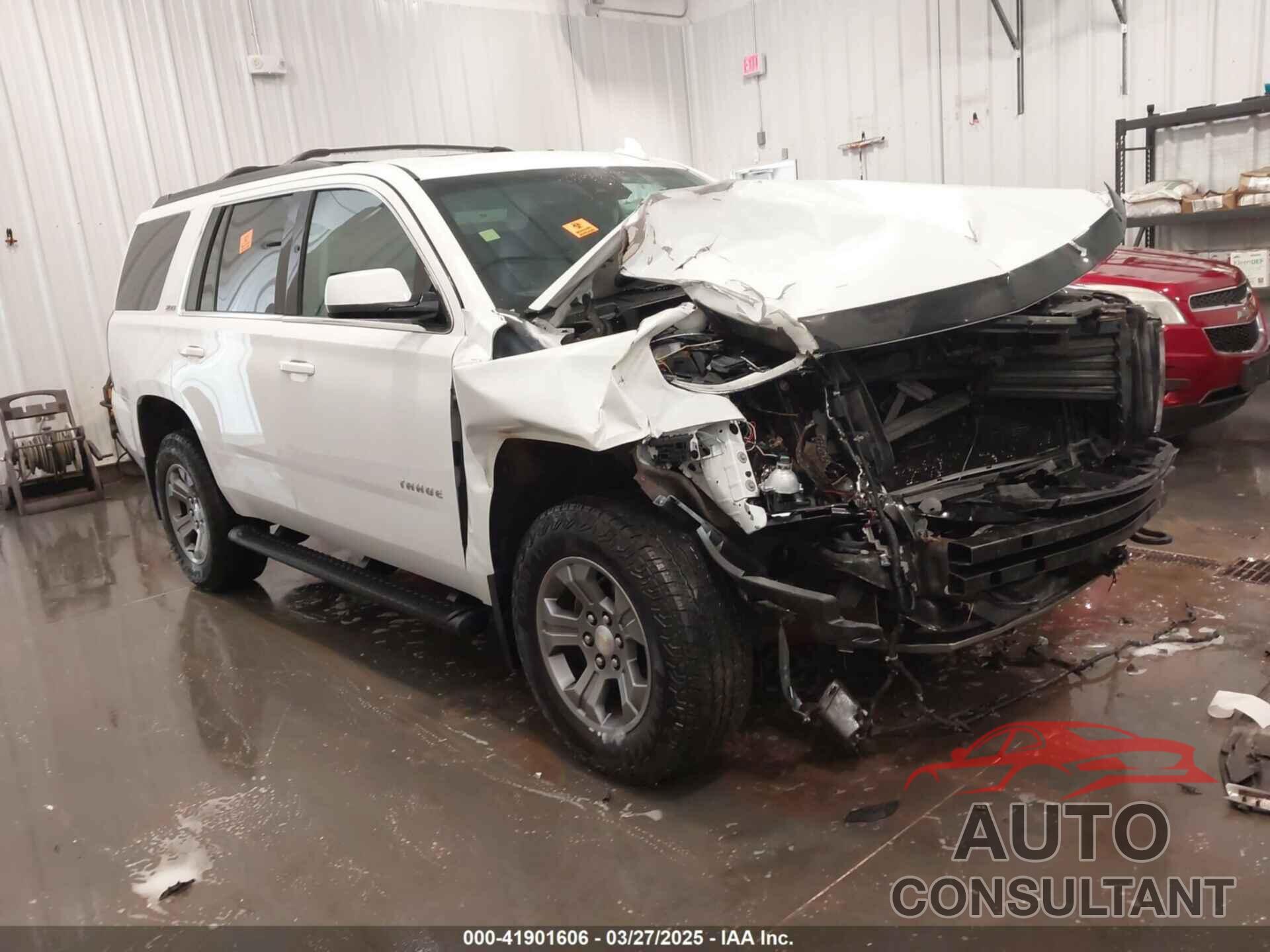CHEVROLET TAHOE 2019 - 1GNSKBKC5KR280204