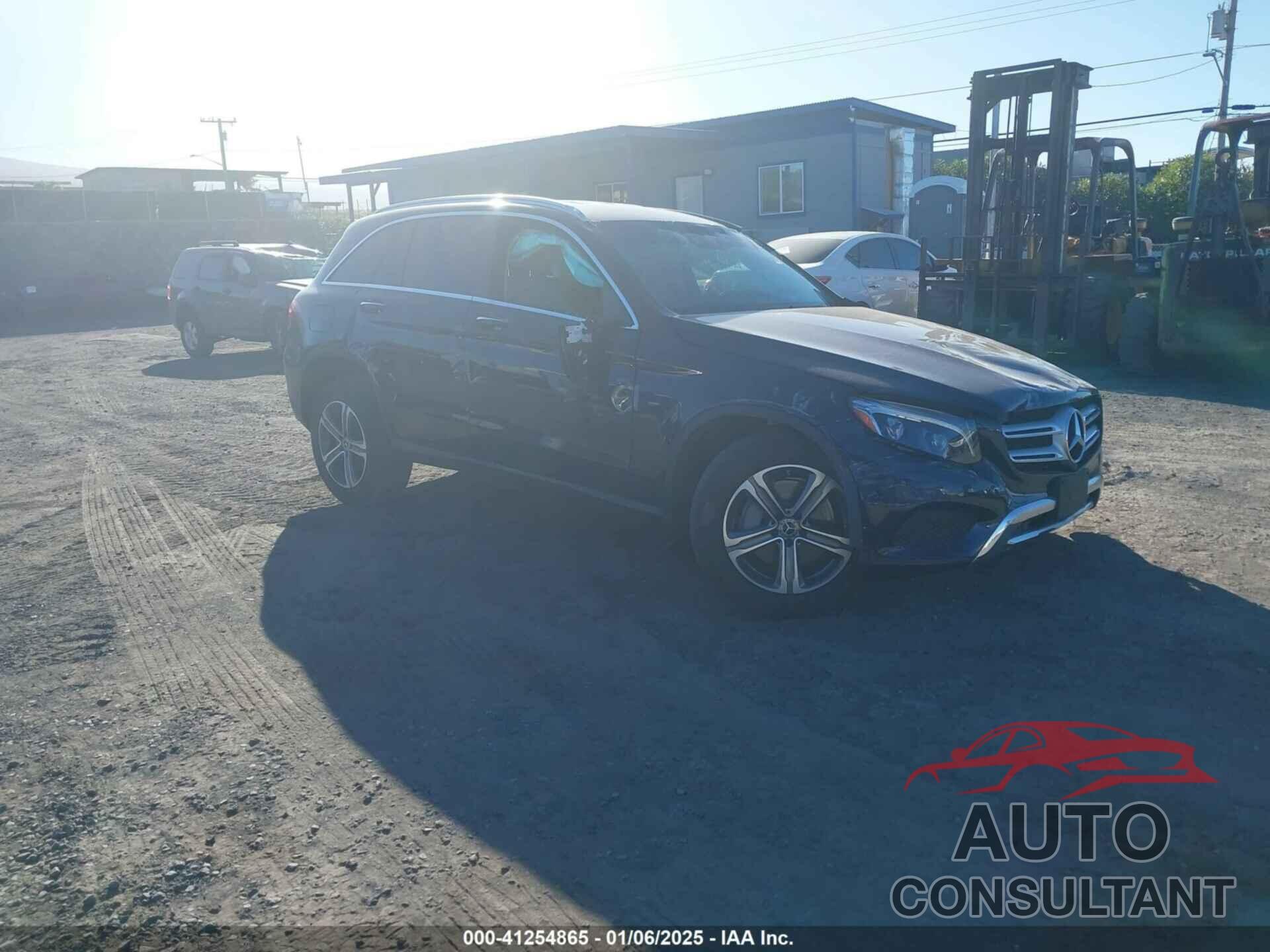 MERCEDES-BENZ GLC 300 2019 - WDC0G4KB8KF585423