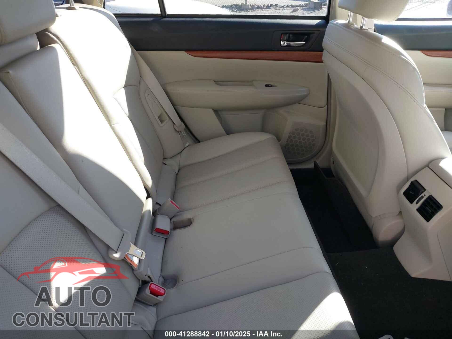SUBARU OUTBACK 2013 - 4S4BRBKCXD3213037