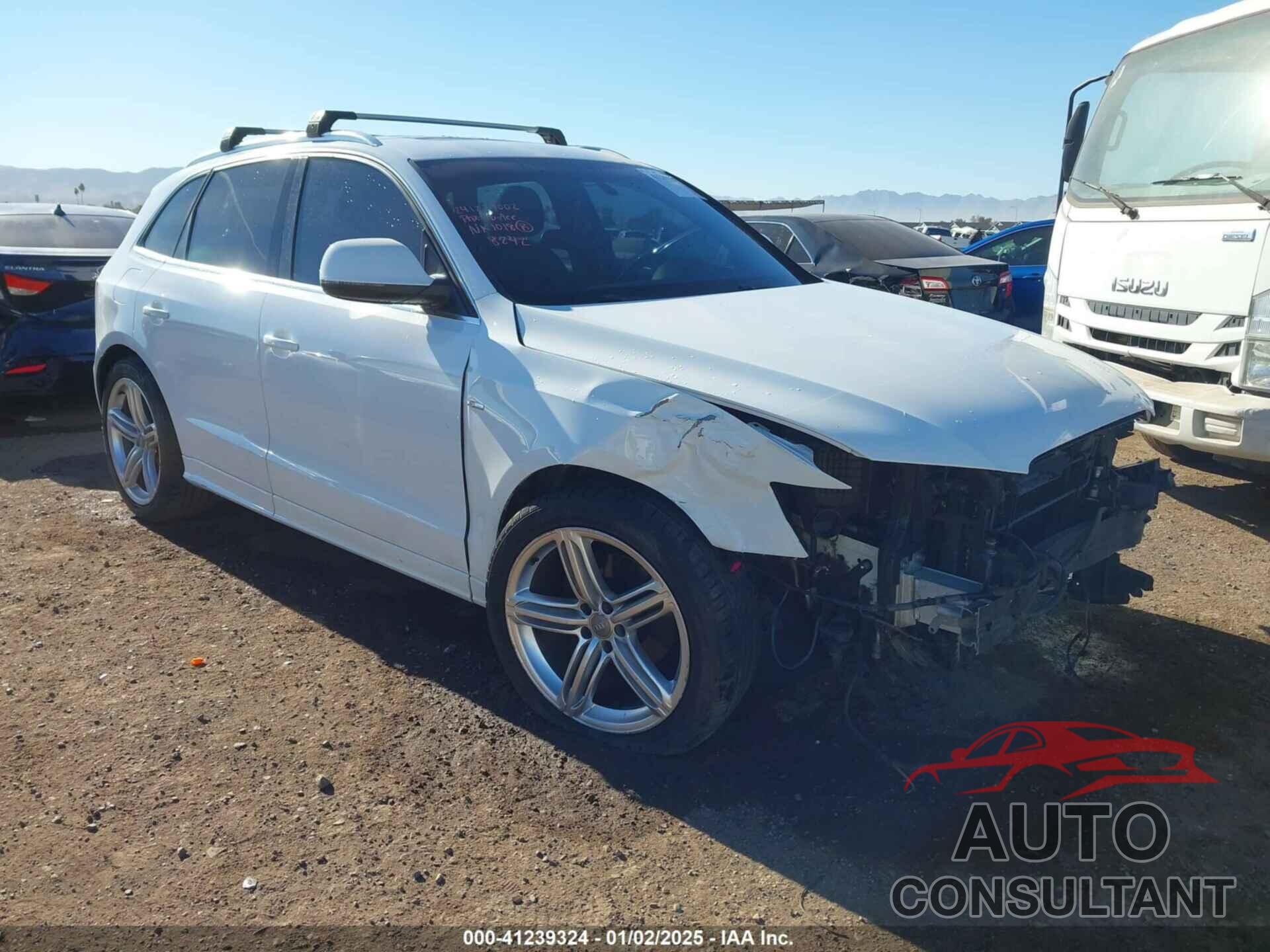AUDI Q5 2011 - WA1DKAFP7BA038242