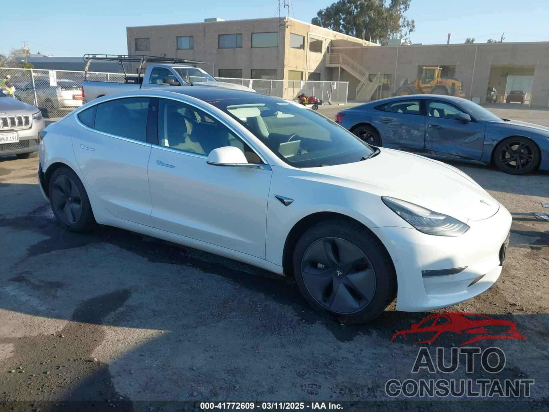 TESLA MODEL 3 2019 - 5YJ3E1EB8KF510955