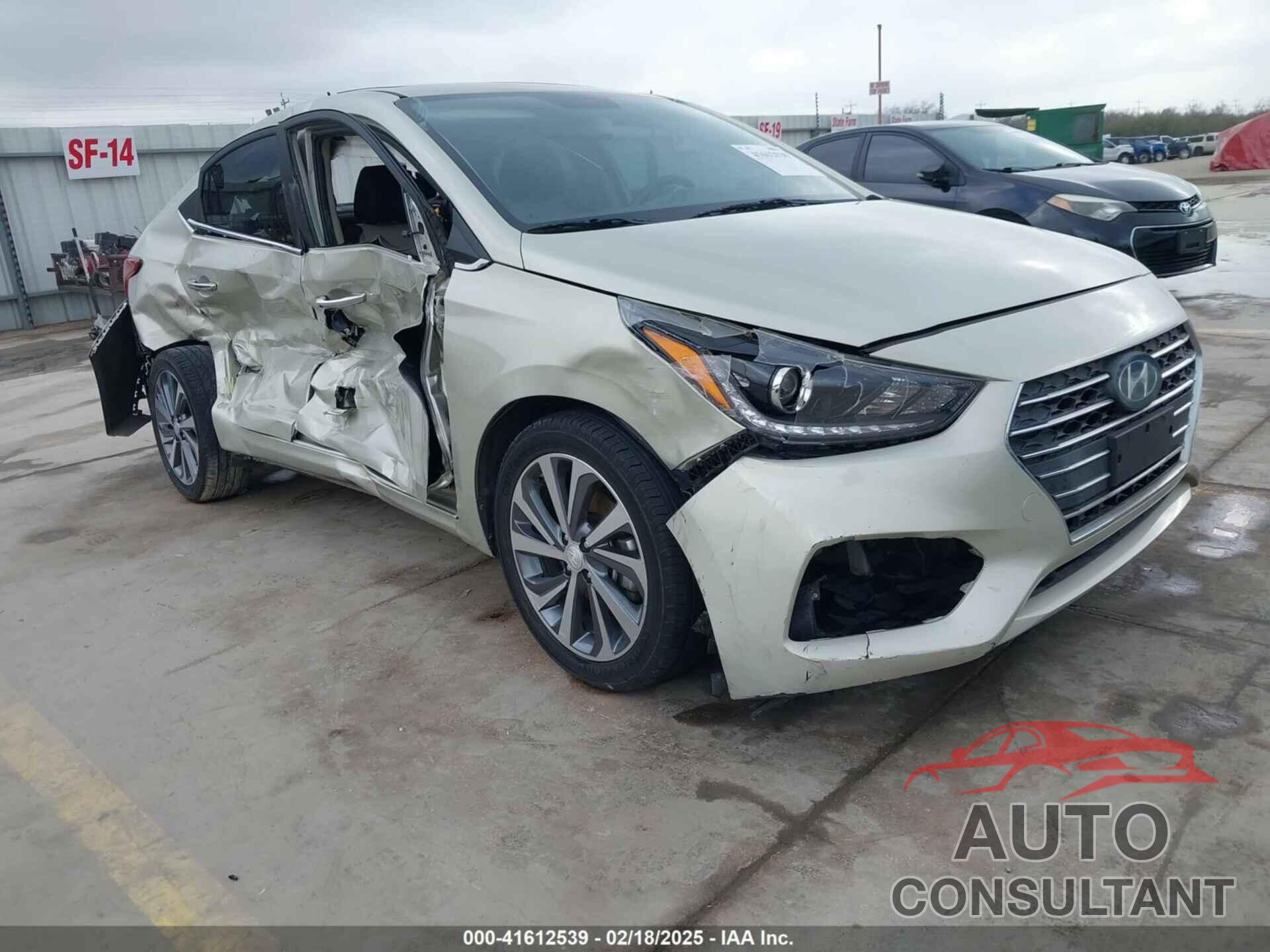 HYUNDAI ACCENT 2019 - 3KPC34A3XKE046370