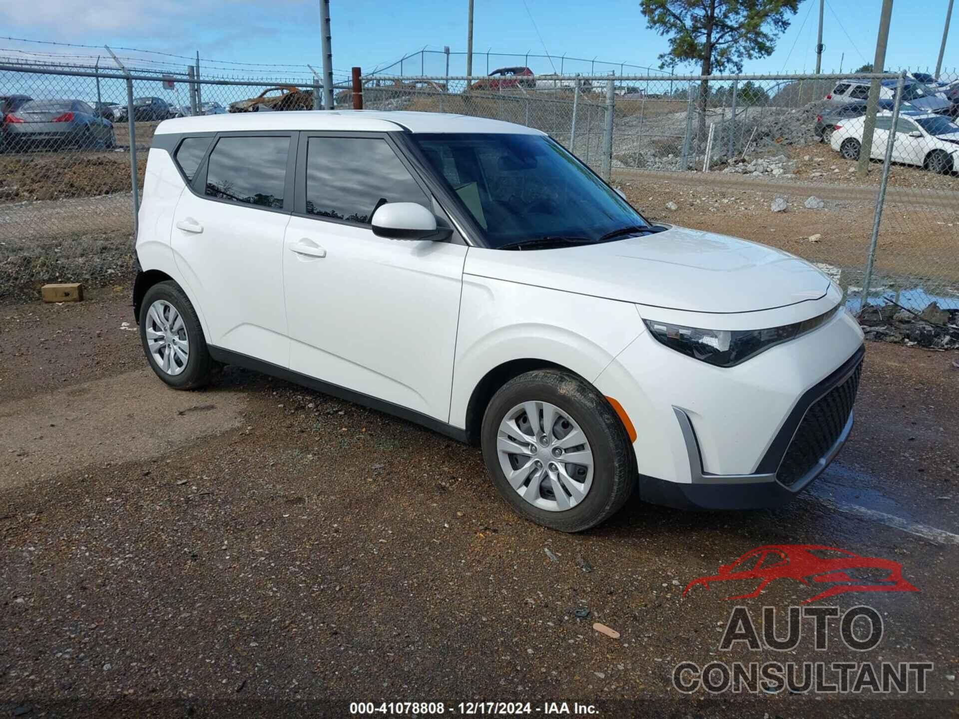 KIA SOUL 2023 - KNDJ23AU1P7883450