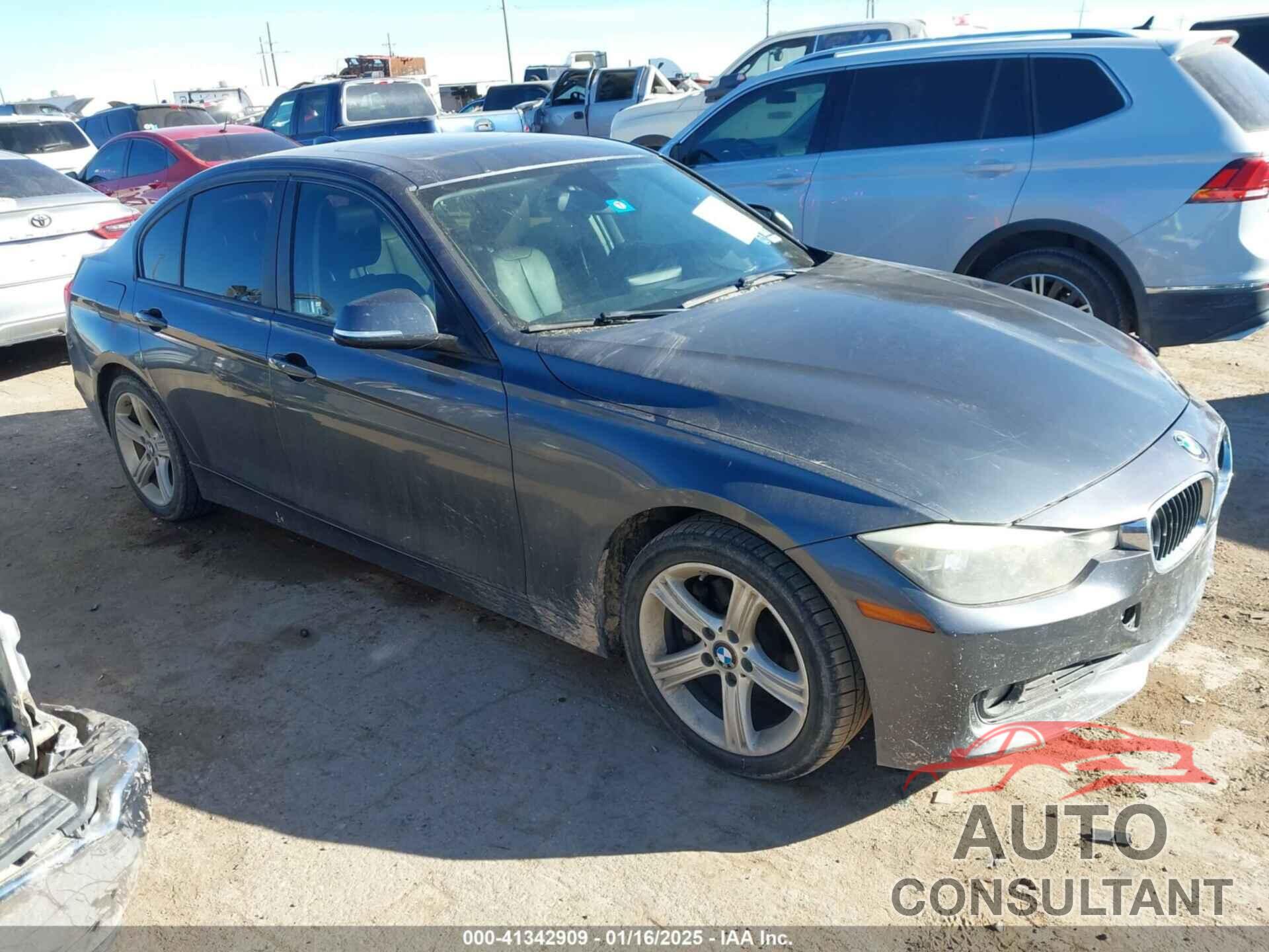 BMW 328I 2013 - WBA3A5G51DNP21393