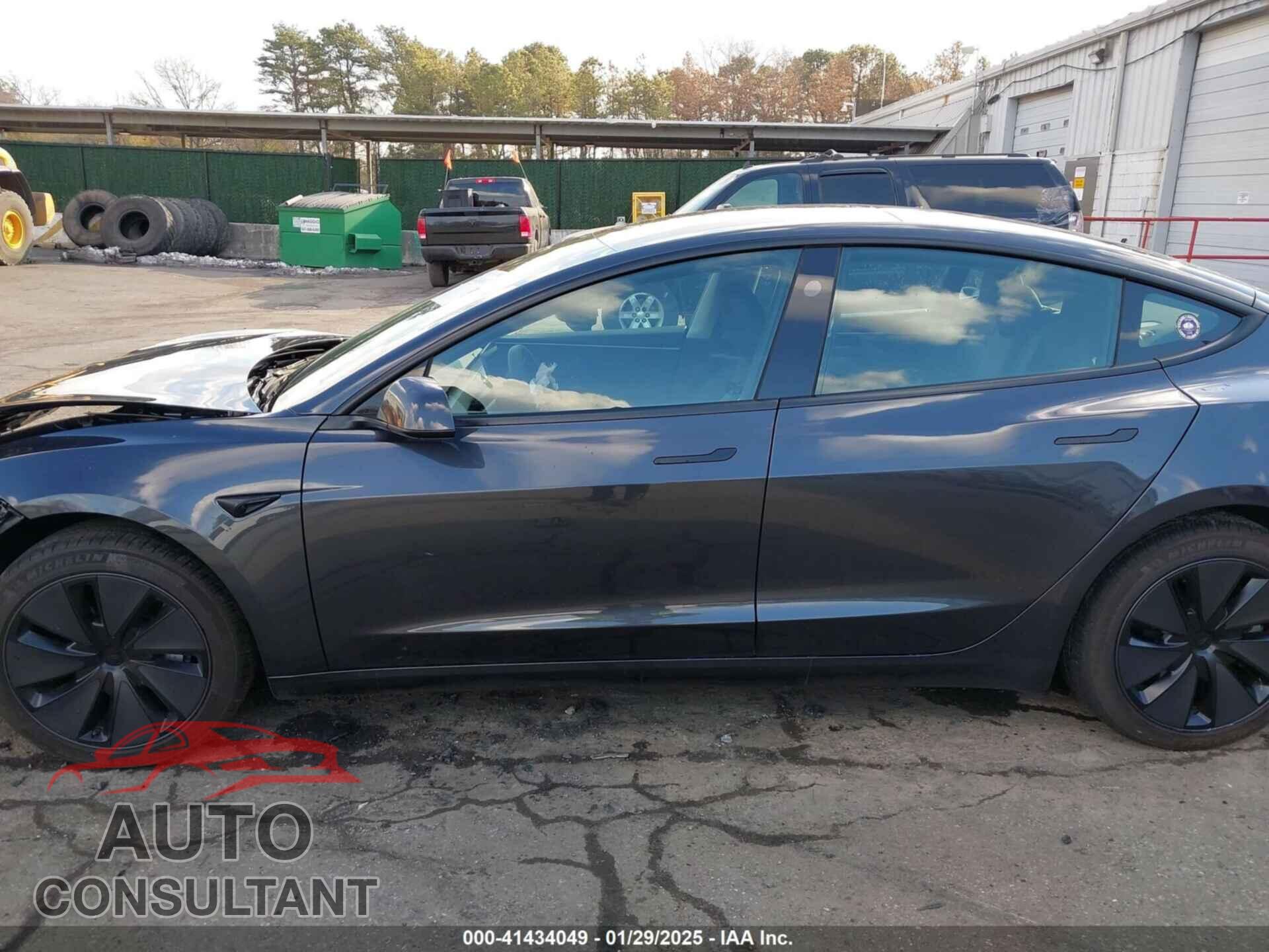 TESLA MODEL 3 2024 - 5YJ3E1EB0RF821046