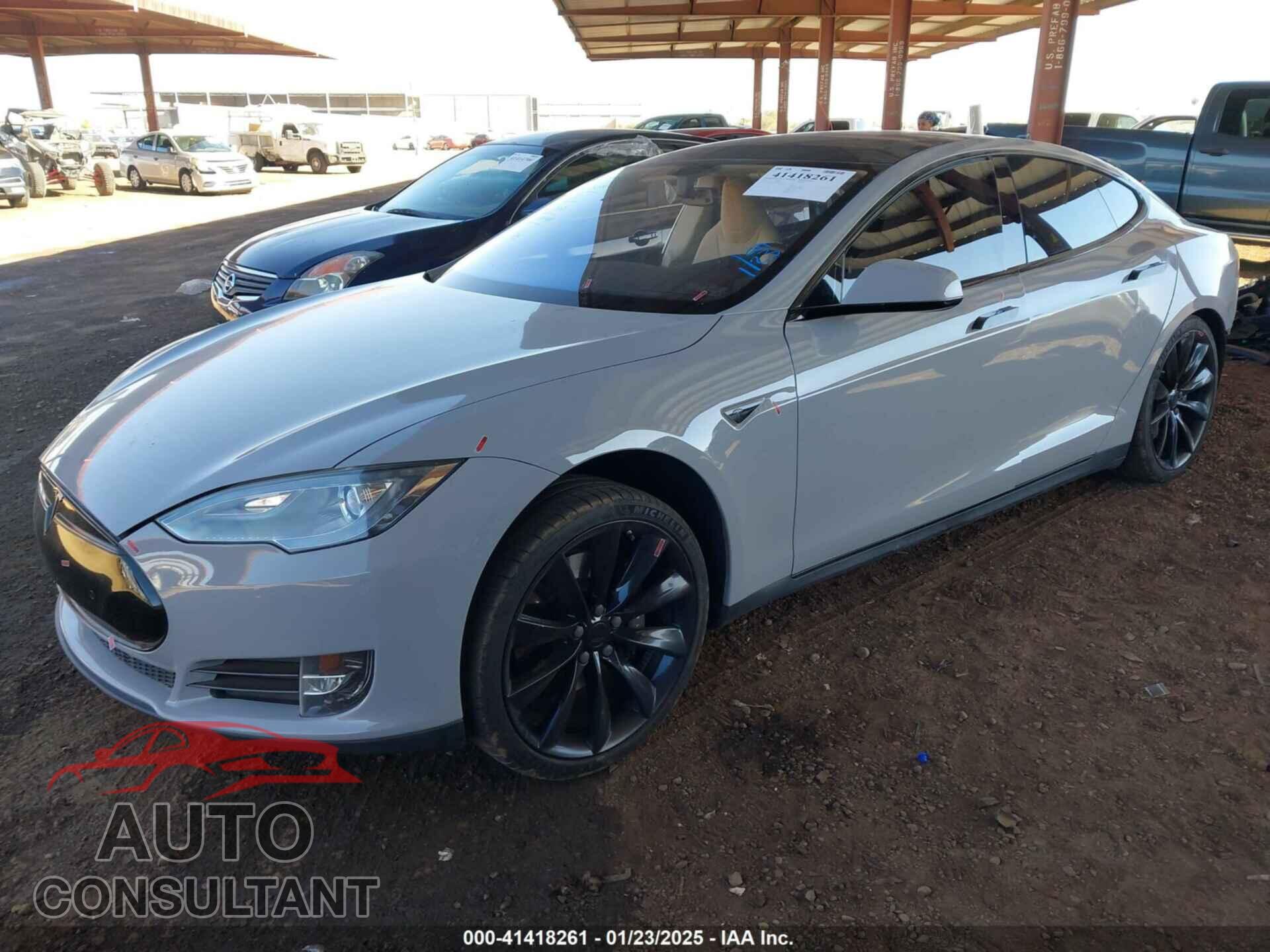TESLA MODEL S 2014 - 5YJSA1H14EFP40457