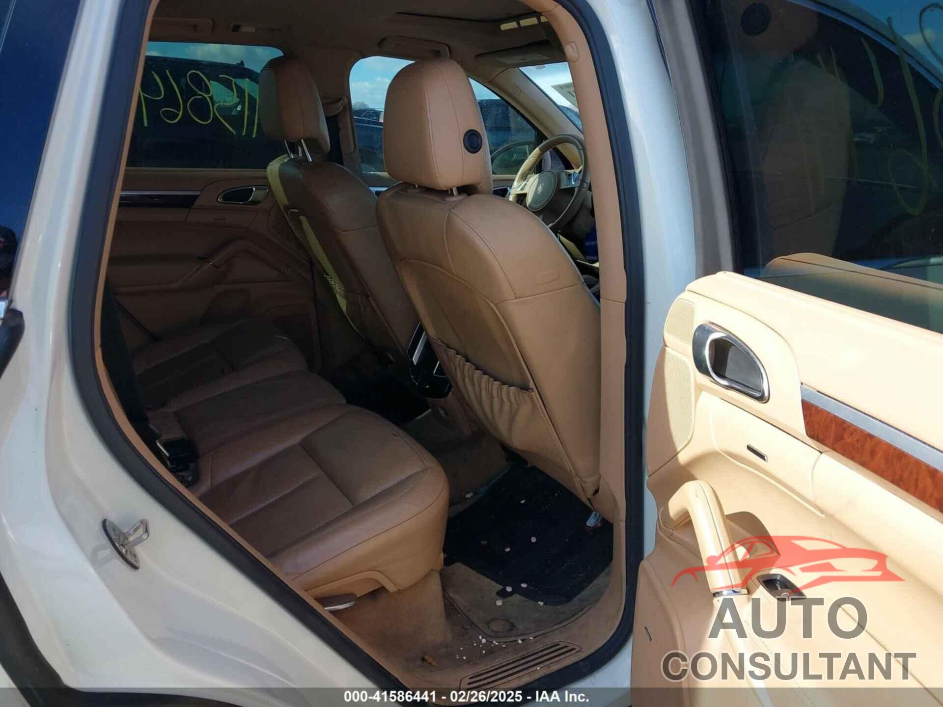 PORSCHE CAYENNE 2012 - WP1AA2A2XCLA03020