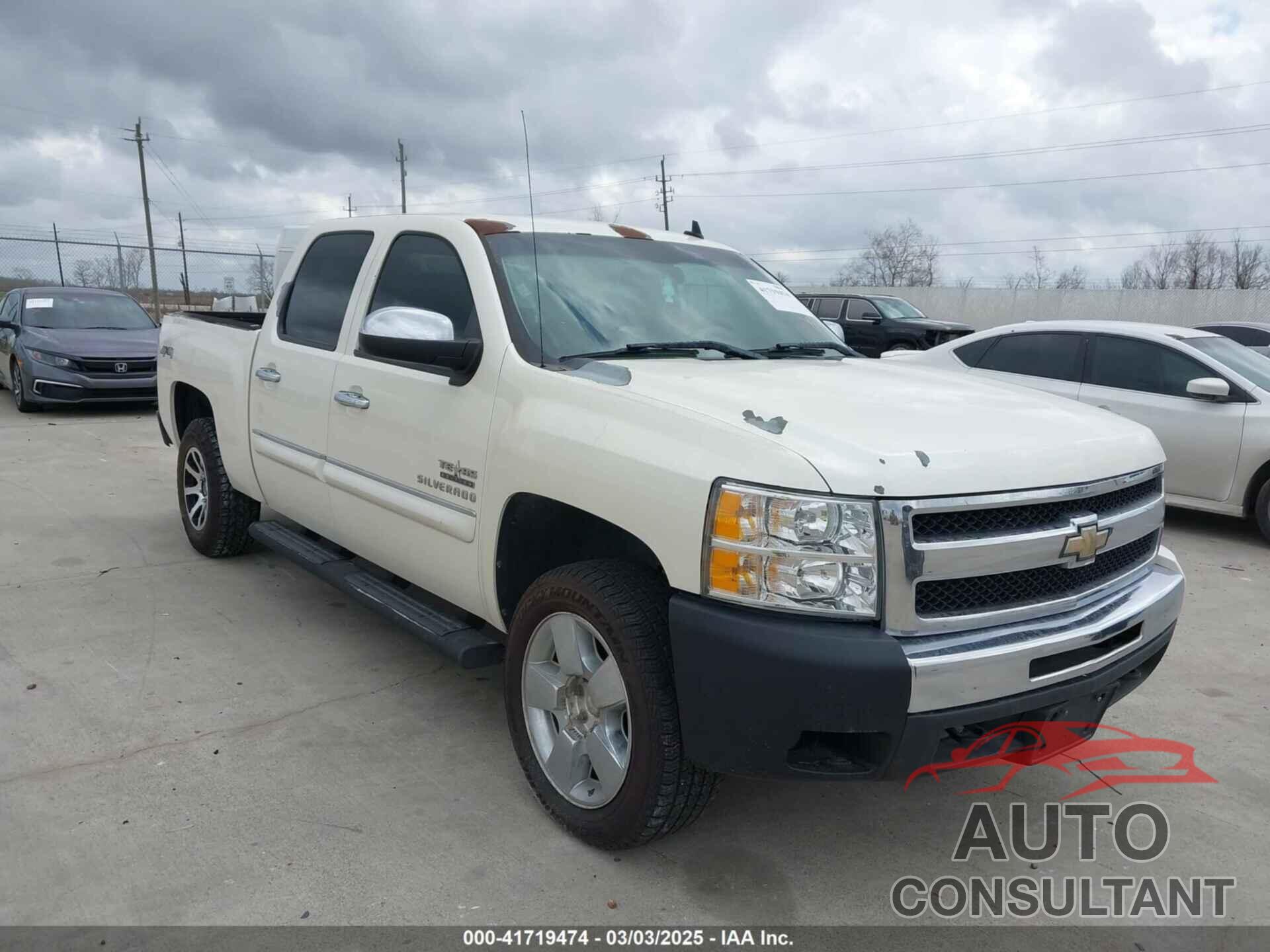 CHEVROLET SILVERADO 1500 2011 - 3GCPKSE33BG259362