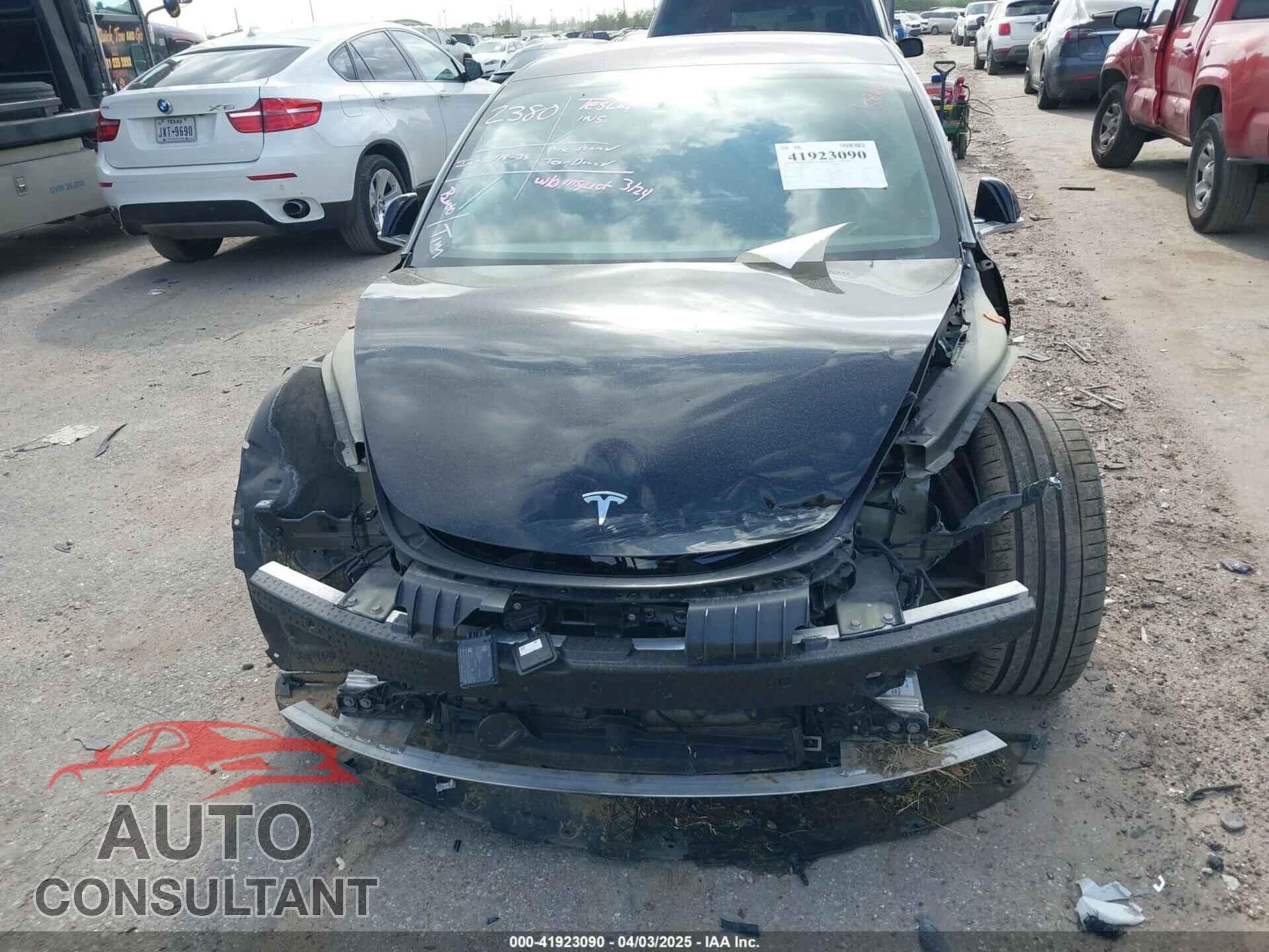 TESLA MODEL 3 2018 - 5YJ3E1EB2JF148250