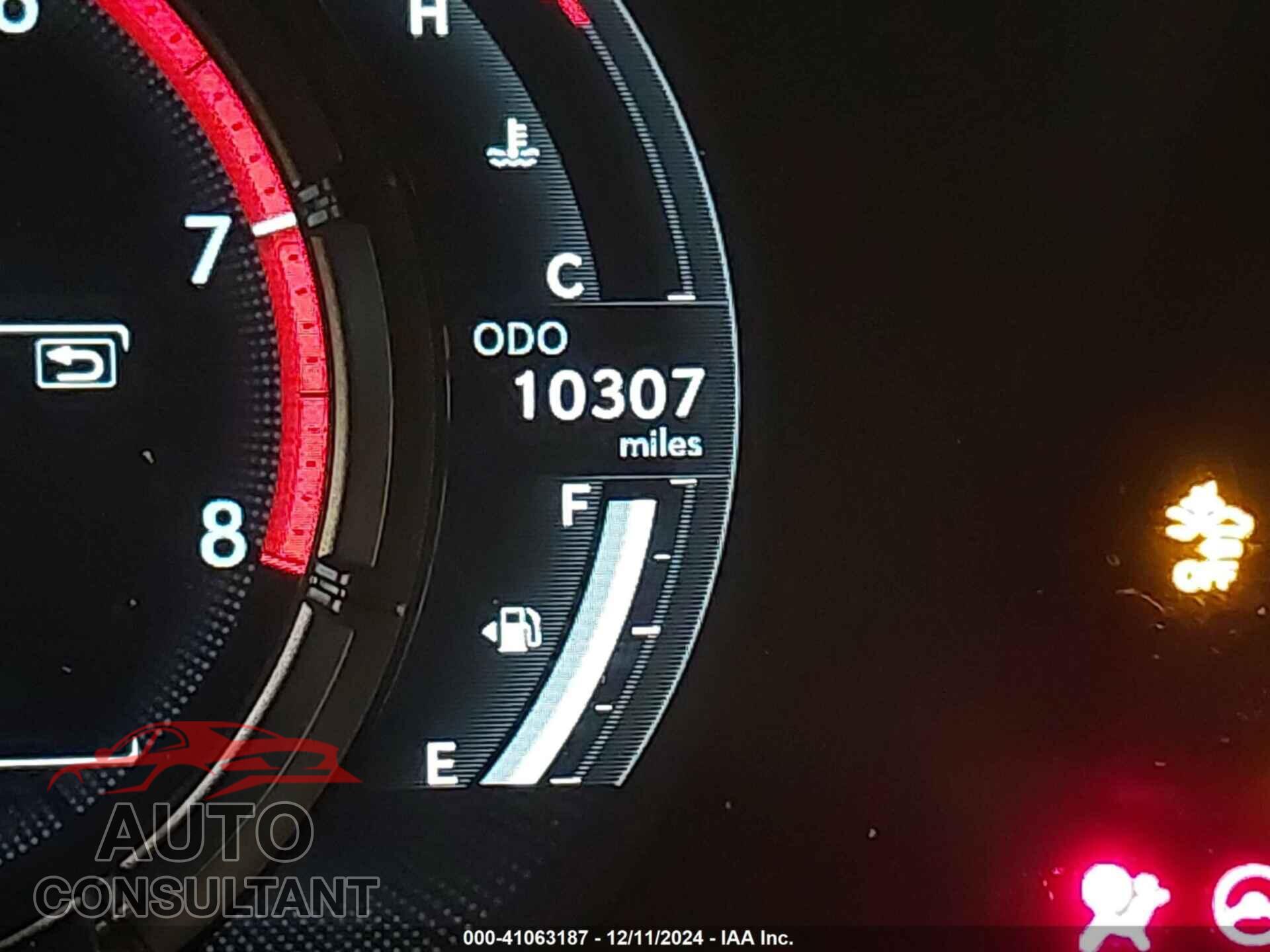 LEXUS IS 500 2024 - JTHAP1D25R5005422