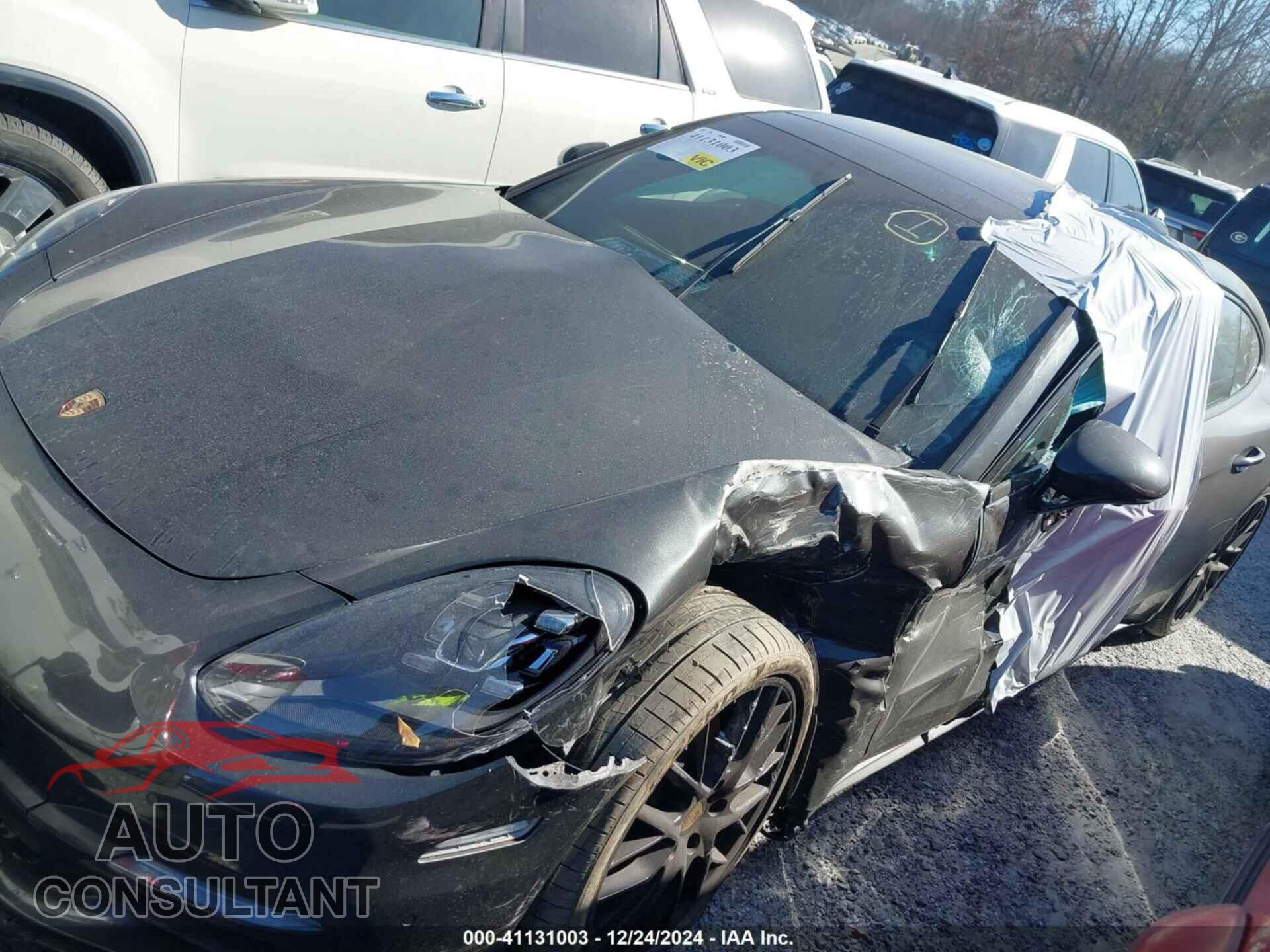 PORSCHE PANAMERA 2018 - WP0AA2A79JL101949