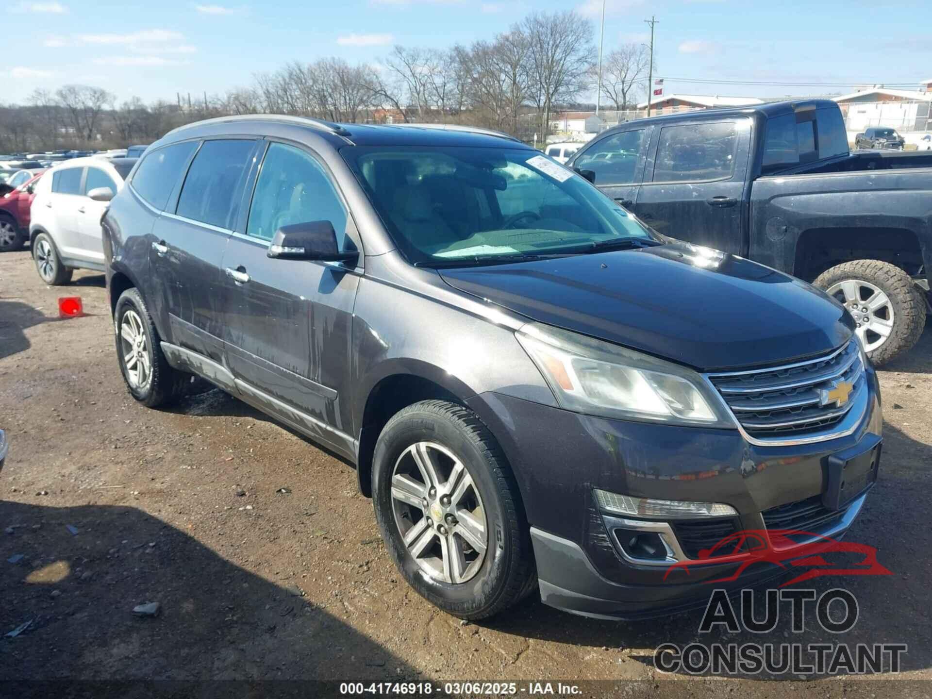 CHEVROLET TRAVERSE 2015 - 1GNKRHKD2FJ137108