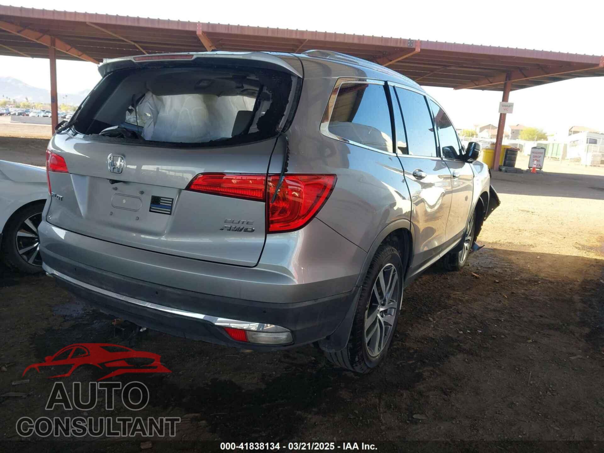 HONDA PILOT 2017 - 5FNYF6H0XHB055674