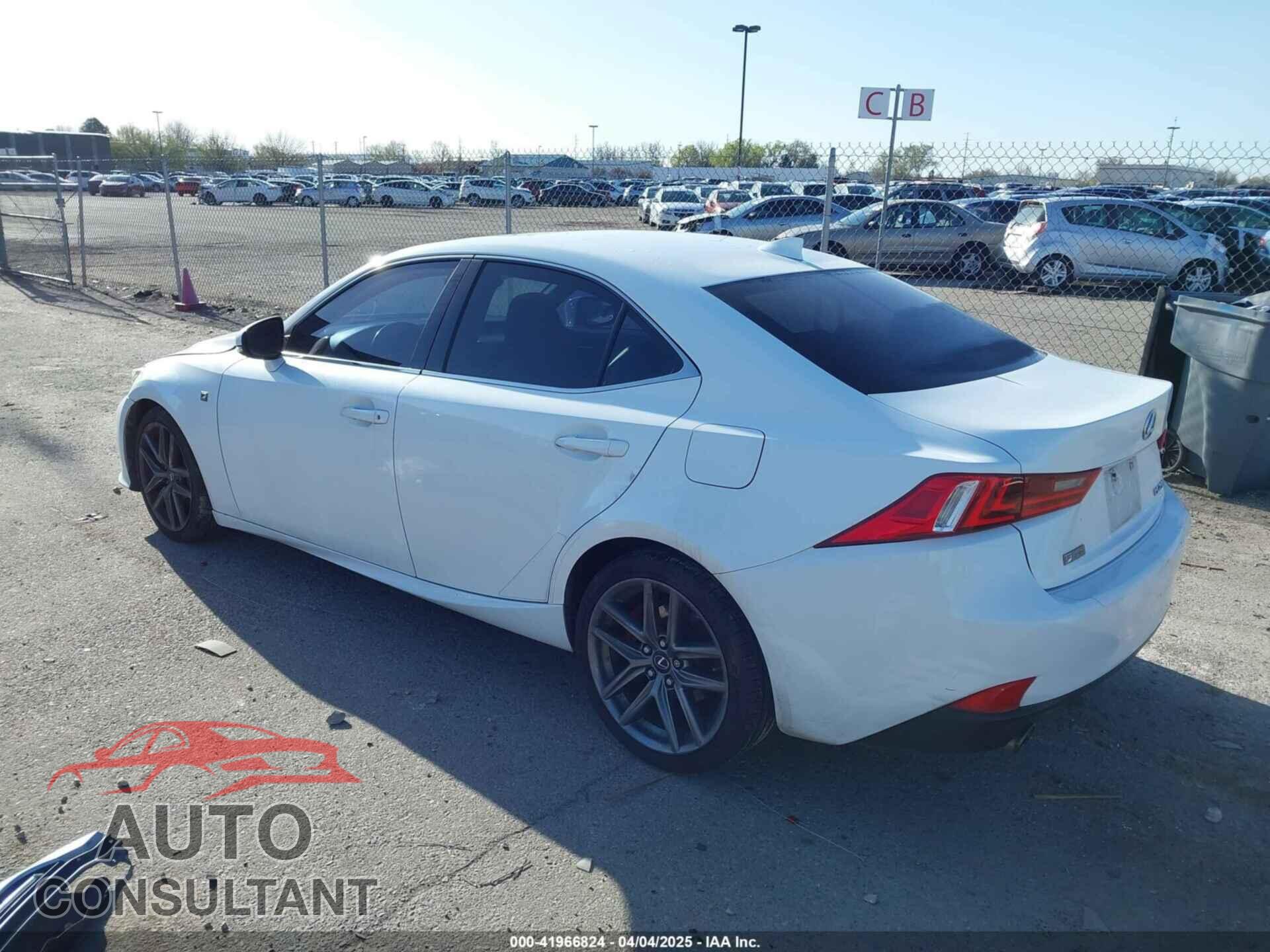 LEXUS IS 250 2015 - JTHBF1D27F5058917