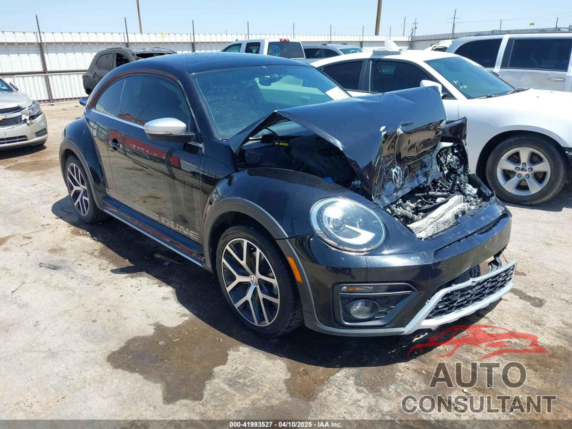 VOLKSWAGEN BEETLE 2018 - 3VWSD7AT1JM702354