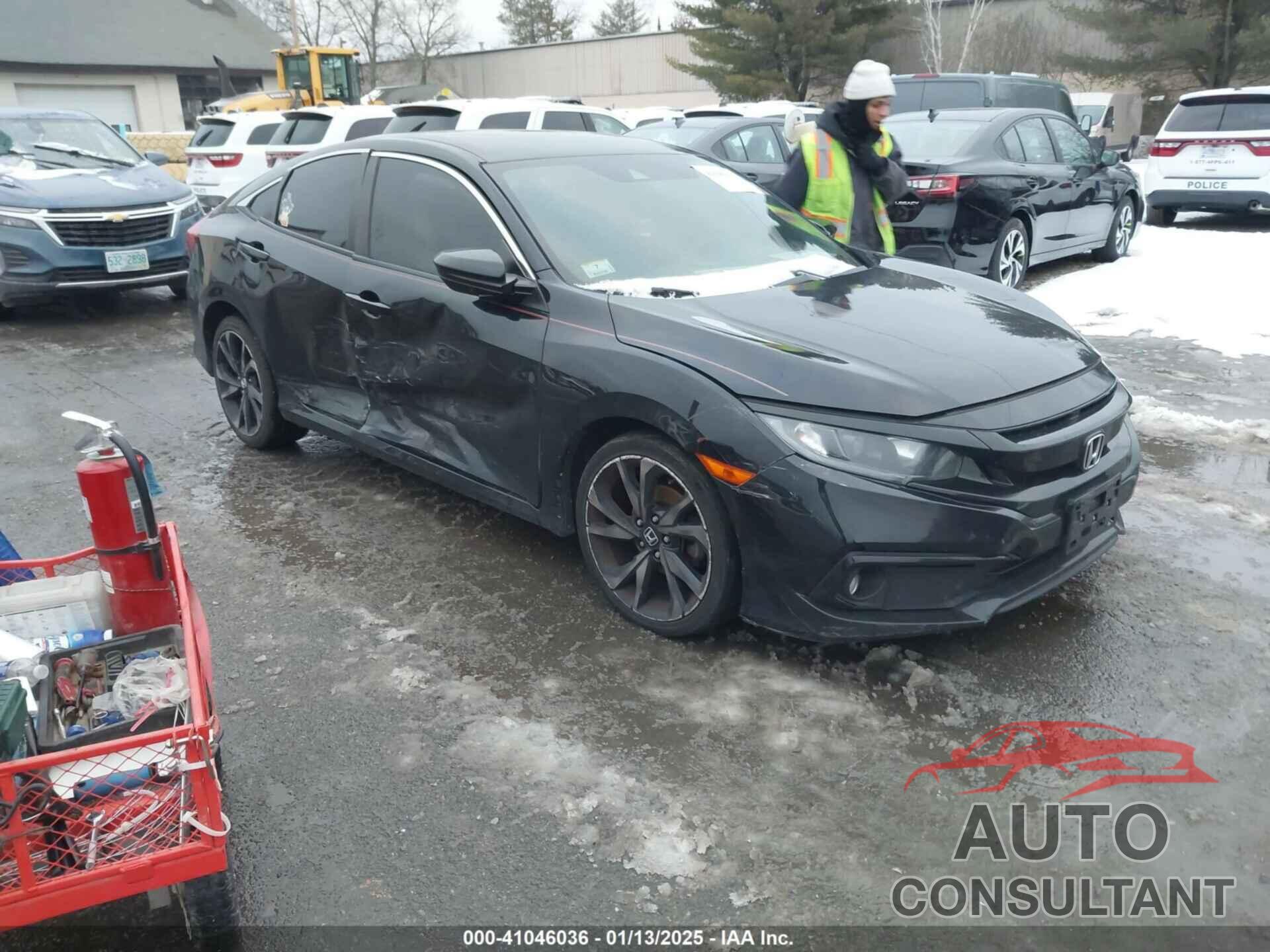 HONDA CIVIC 2019 - 2HGFC2F81KH525711