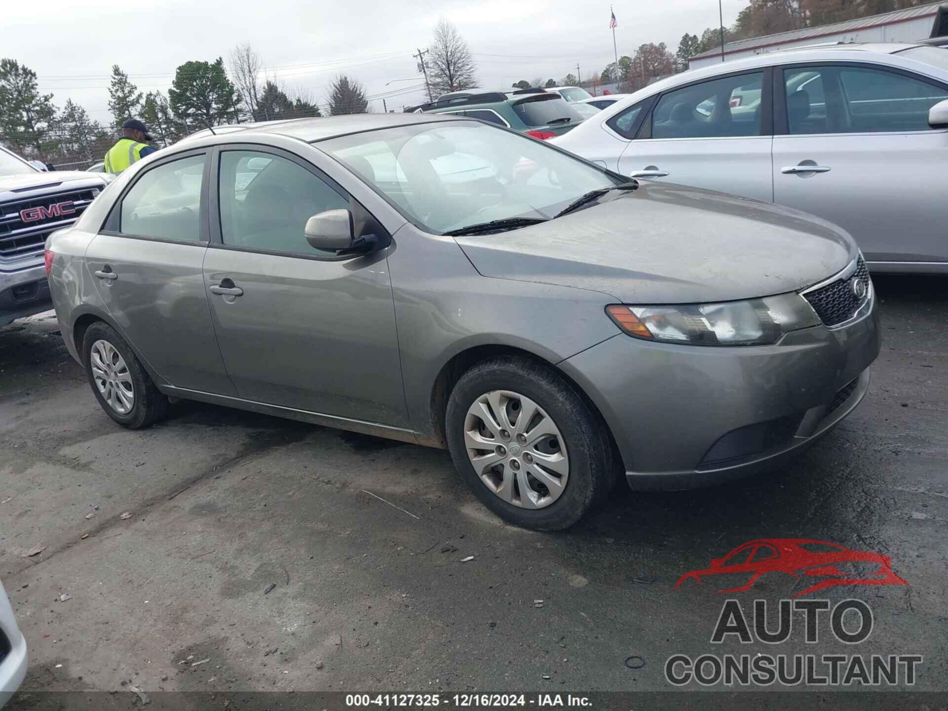 KIA FORTE 2011 - KNAFU4A21B5348365