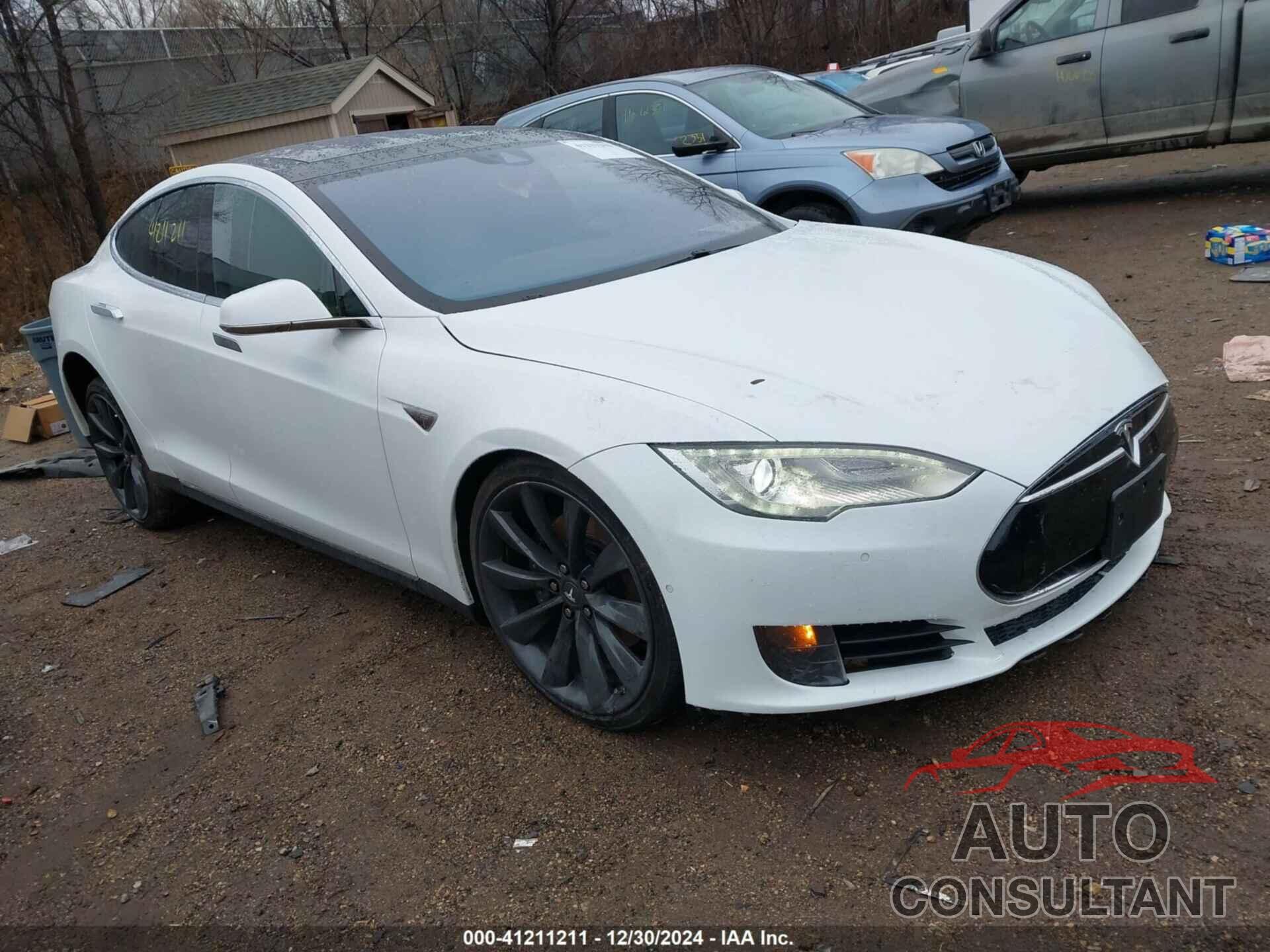 TESLA MODEL S 2016 - 5YJSA1E29GF130277