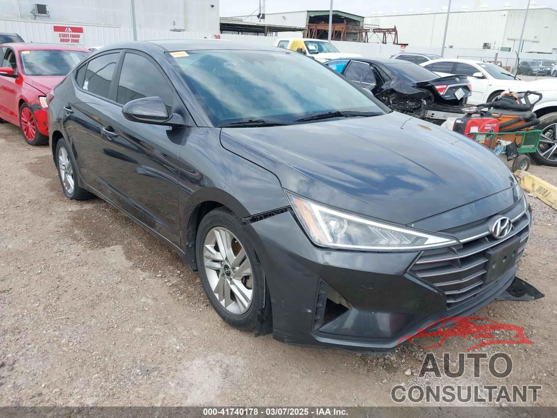 HYUNDAI ELANTRA 2020 - 5NPD84LFXLH570337